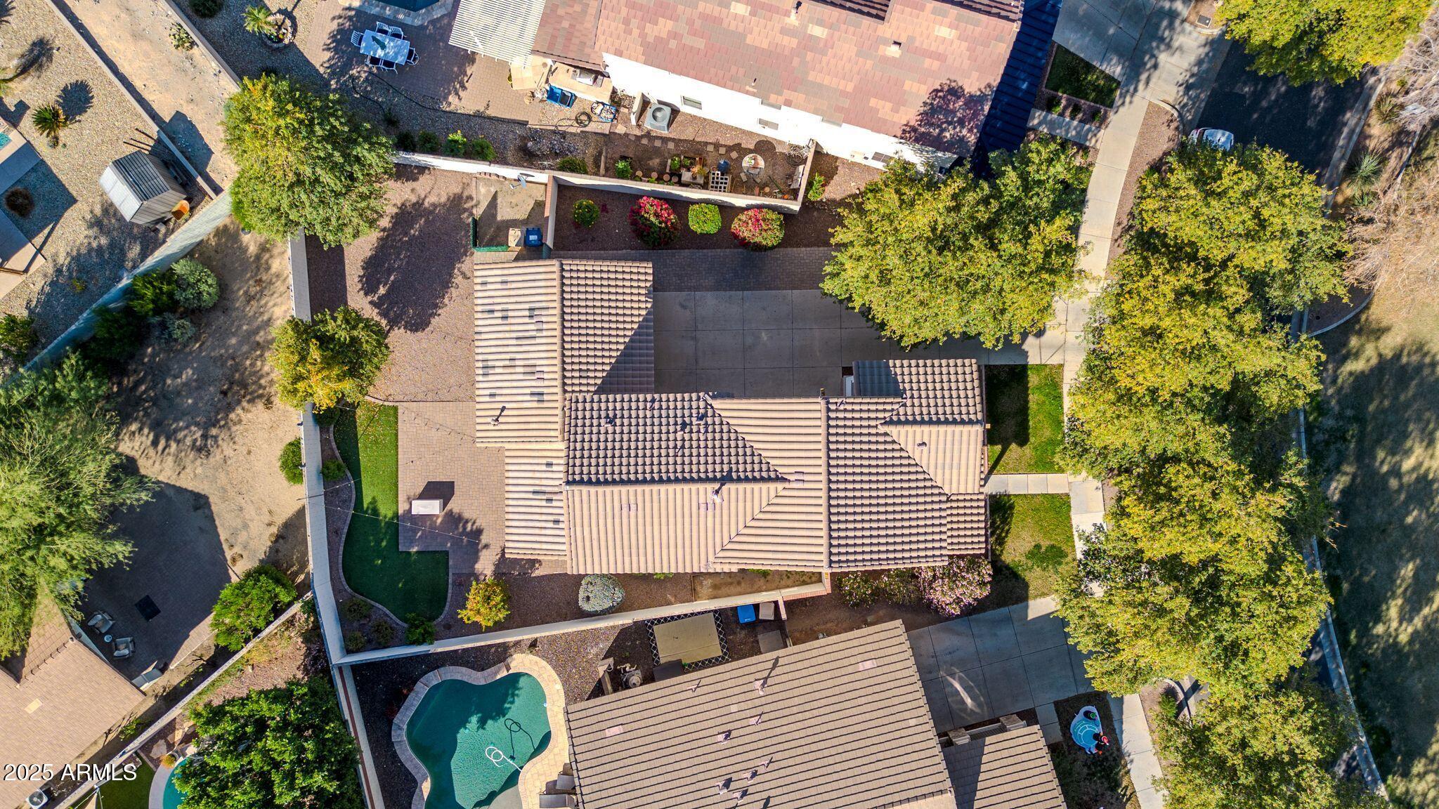 2518 N SAIDE Lane
