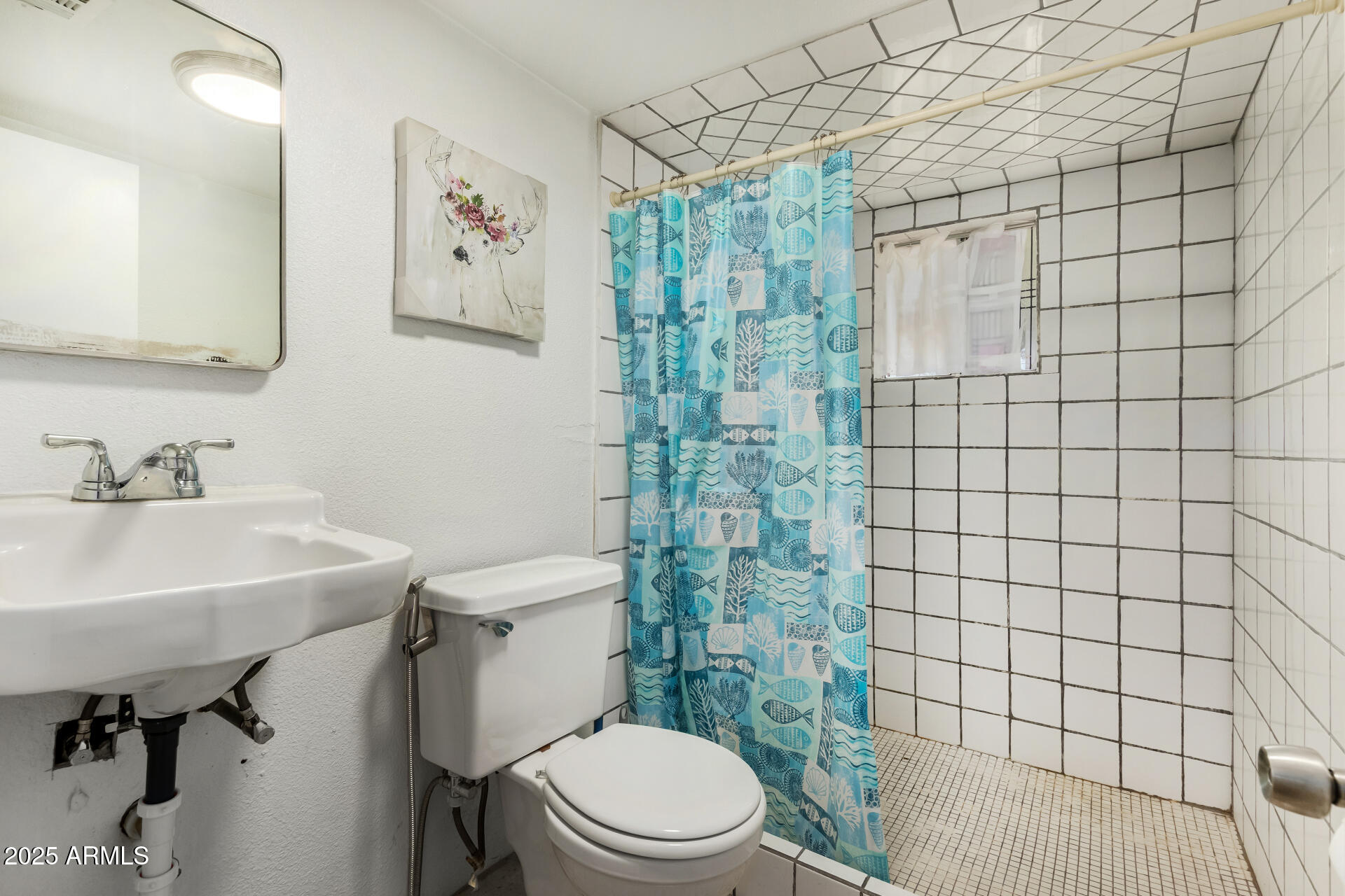 4713 E HIDALGO Avenue