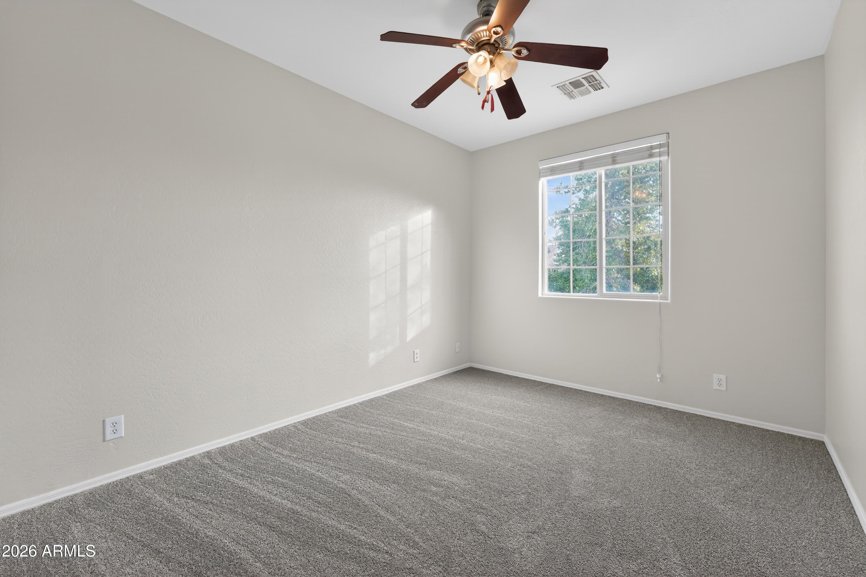 3850 E Longhorn Street