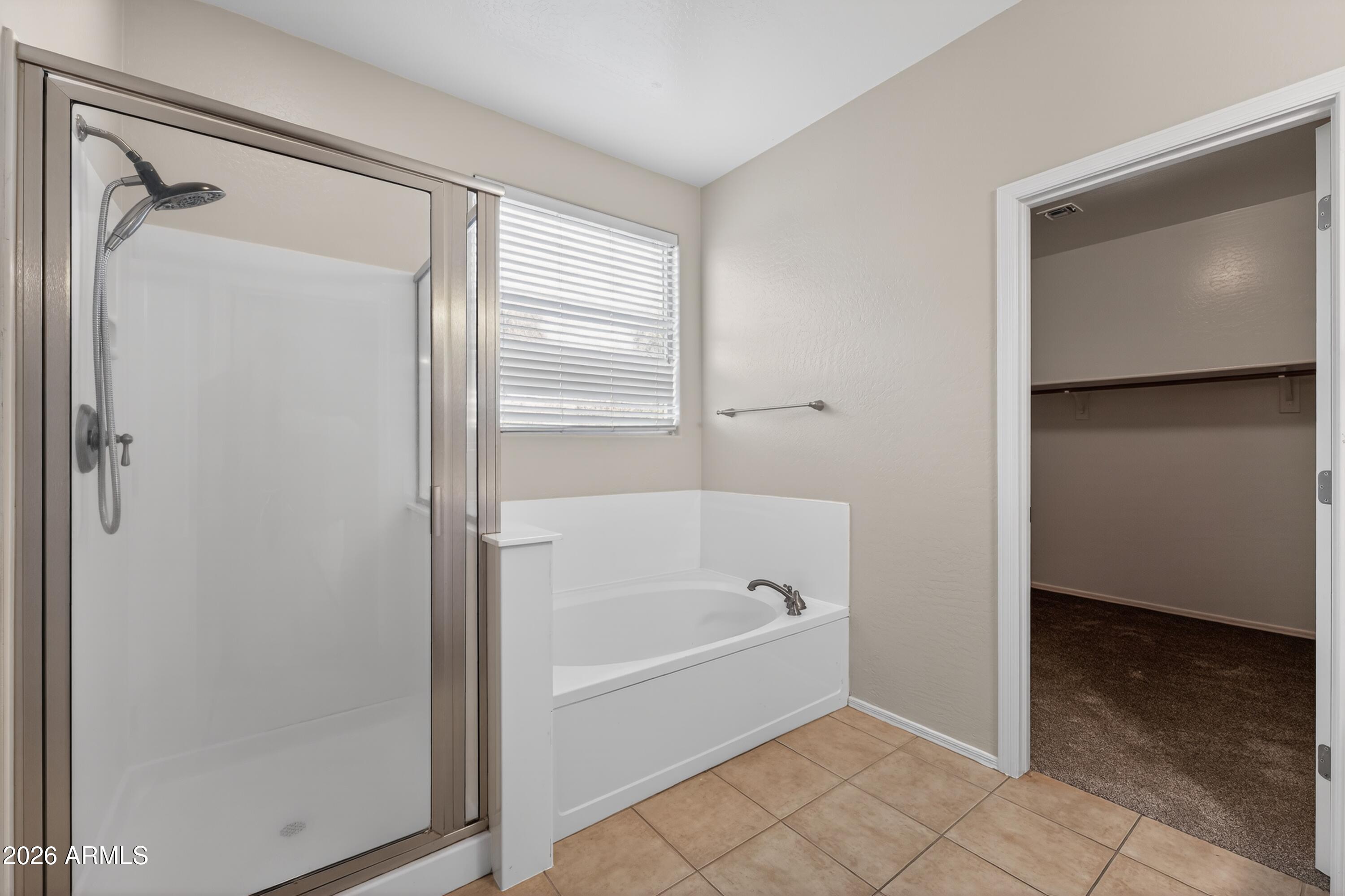 3850 E Longhorn Street