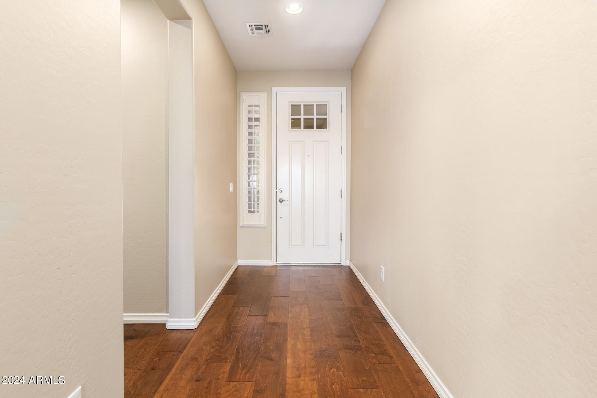 120 E CAMELLIA Way