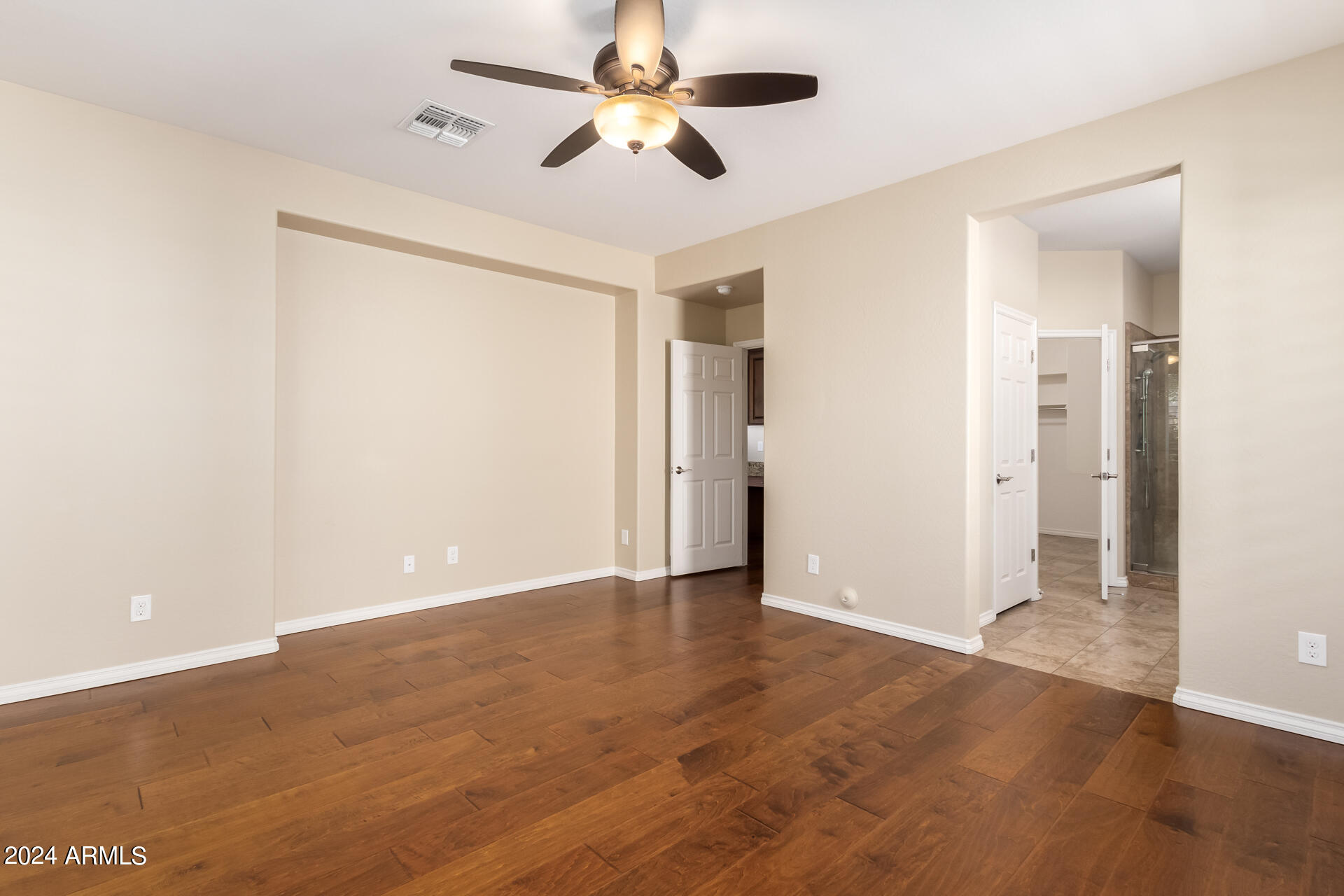 120 E CAMELLIA Way