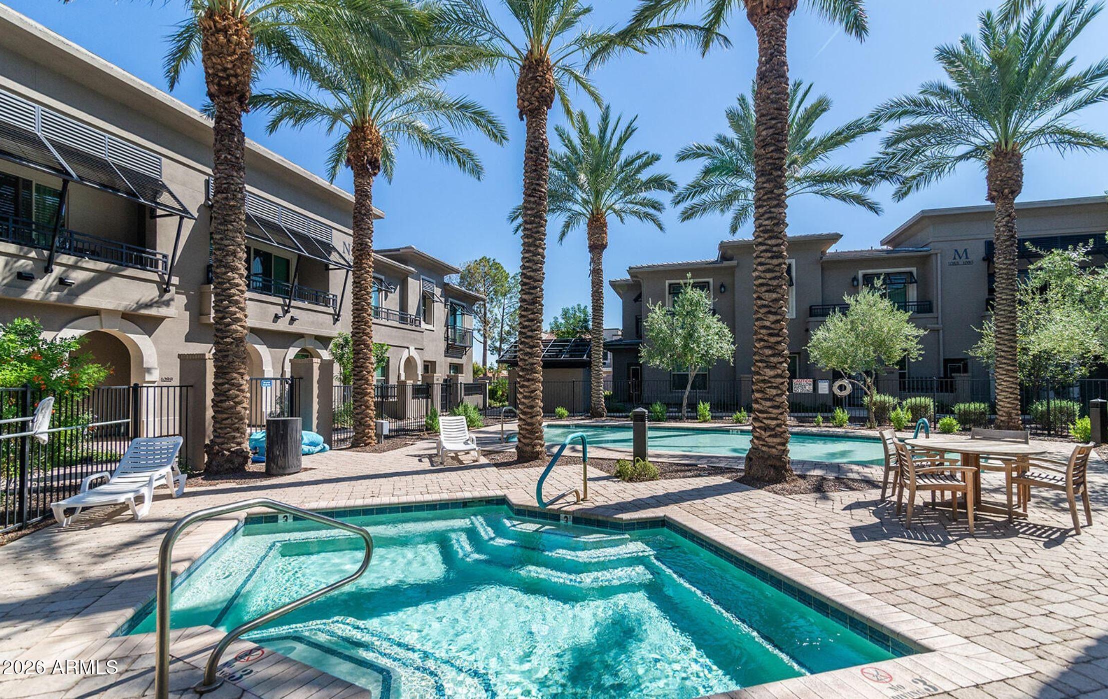 6565 E THOMAS Road 1049