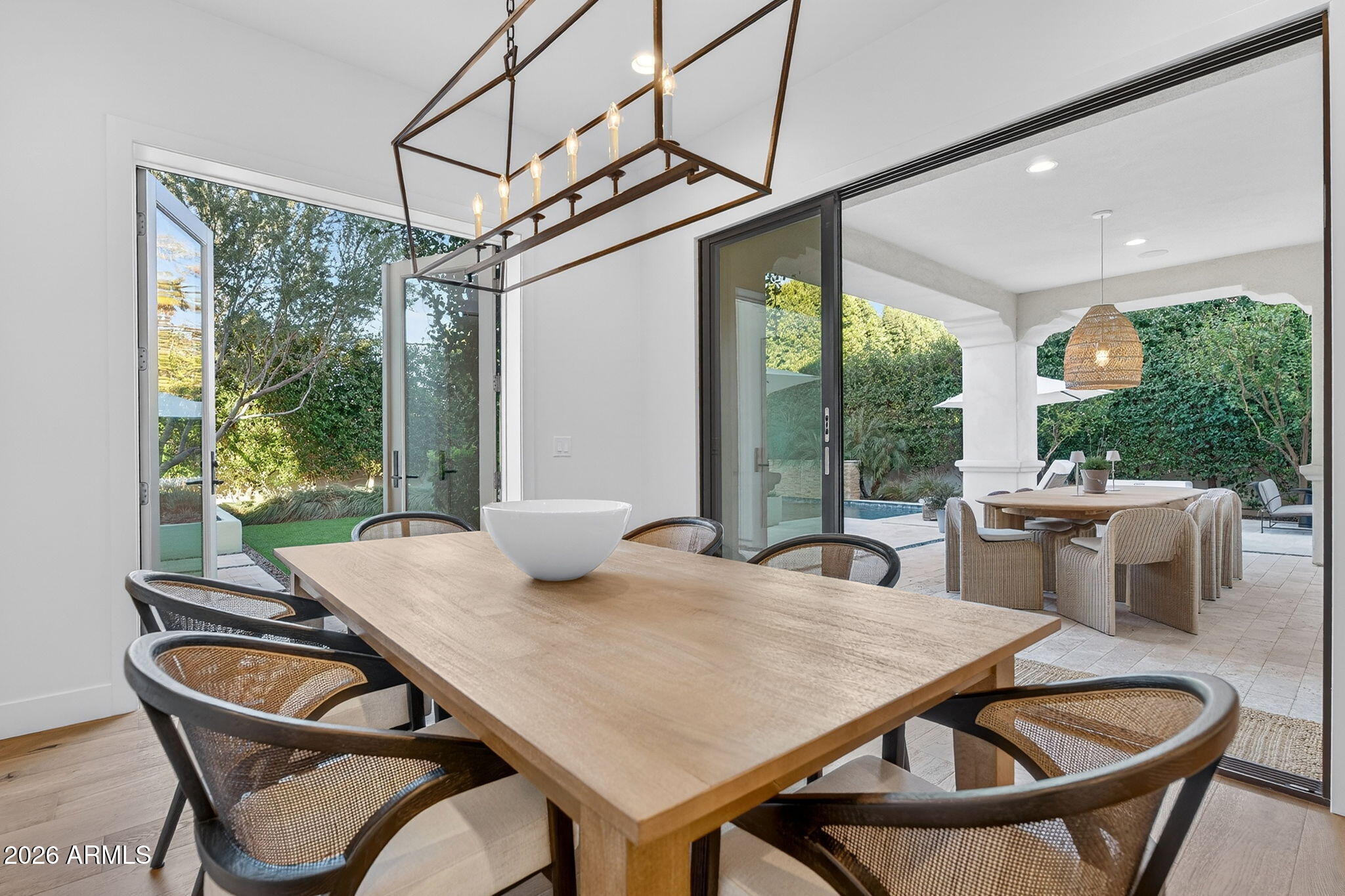 3906 E CRITTENDEN Lane