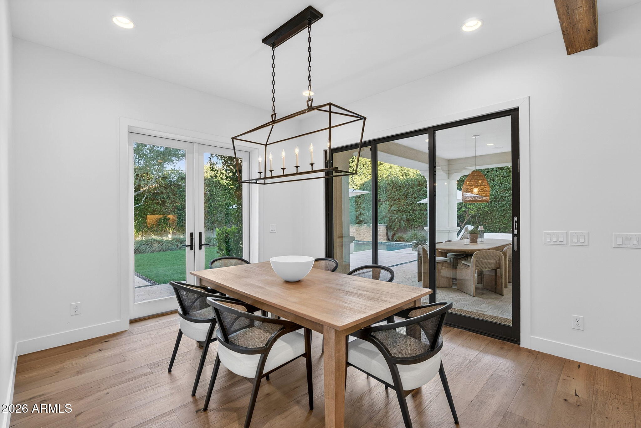 3906 E CRITTENDEN Lane