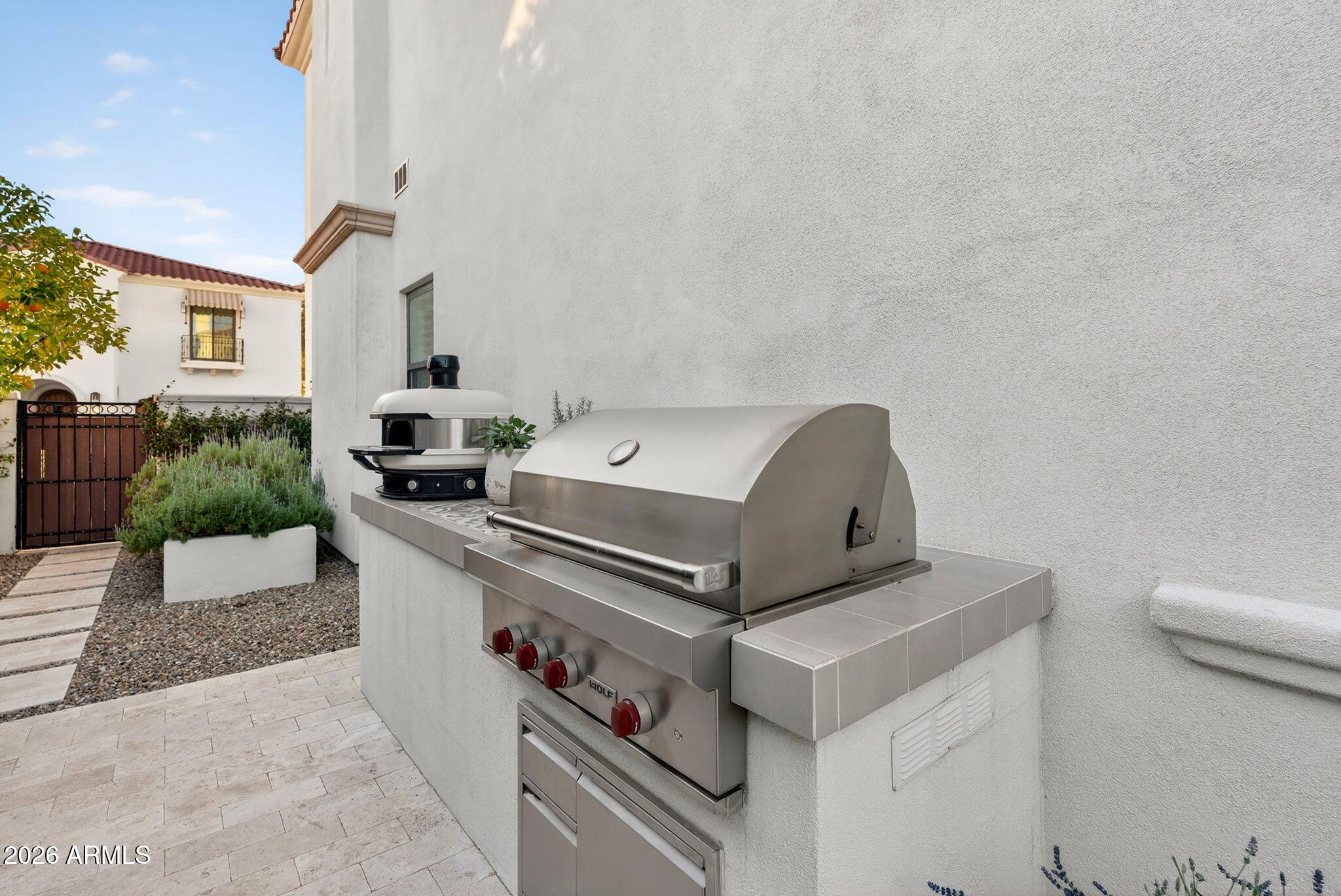 3906 E CRITTENDEN Lane