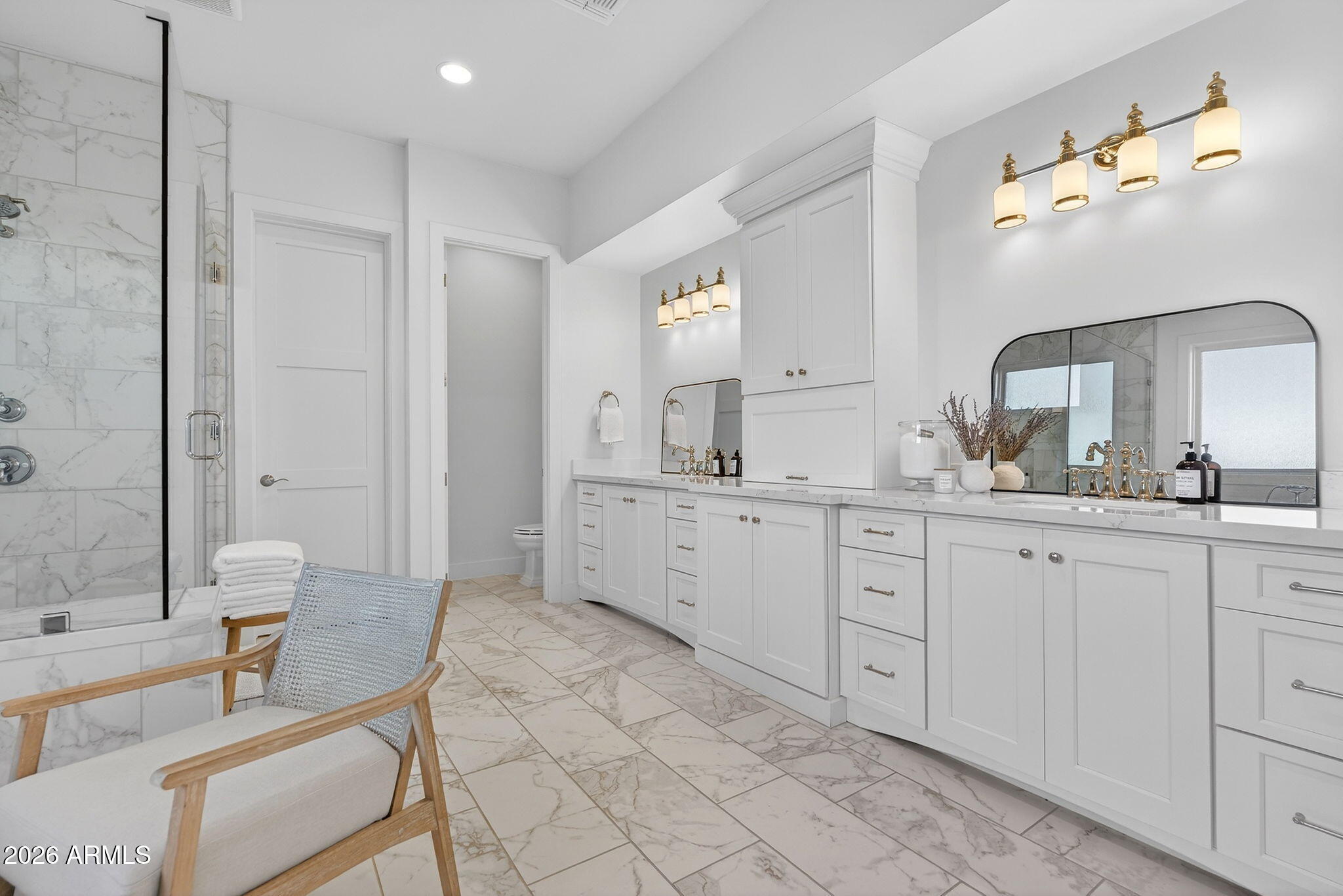 3906 E CRITTENDEN Lane