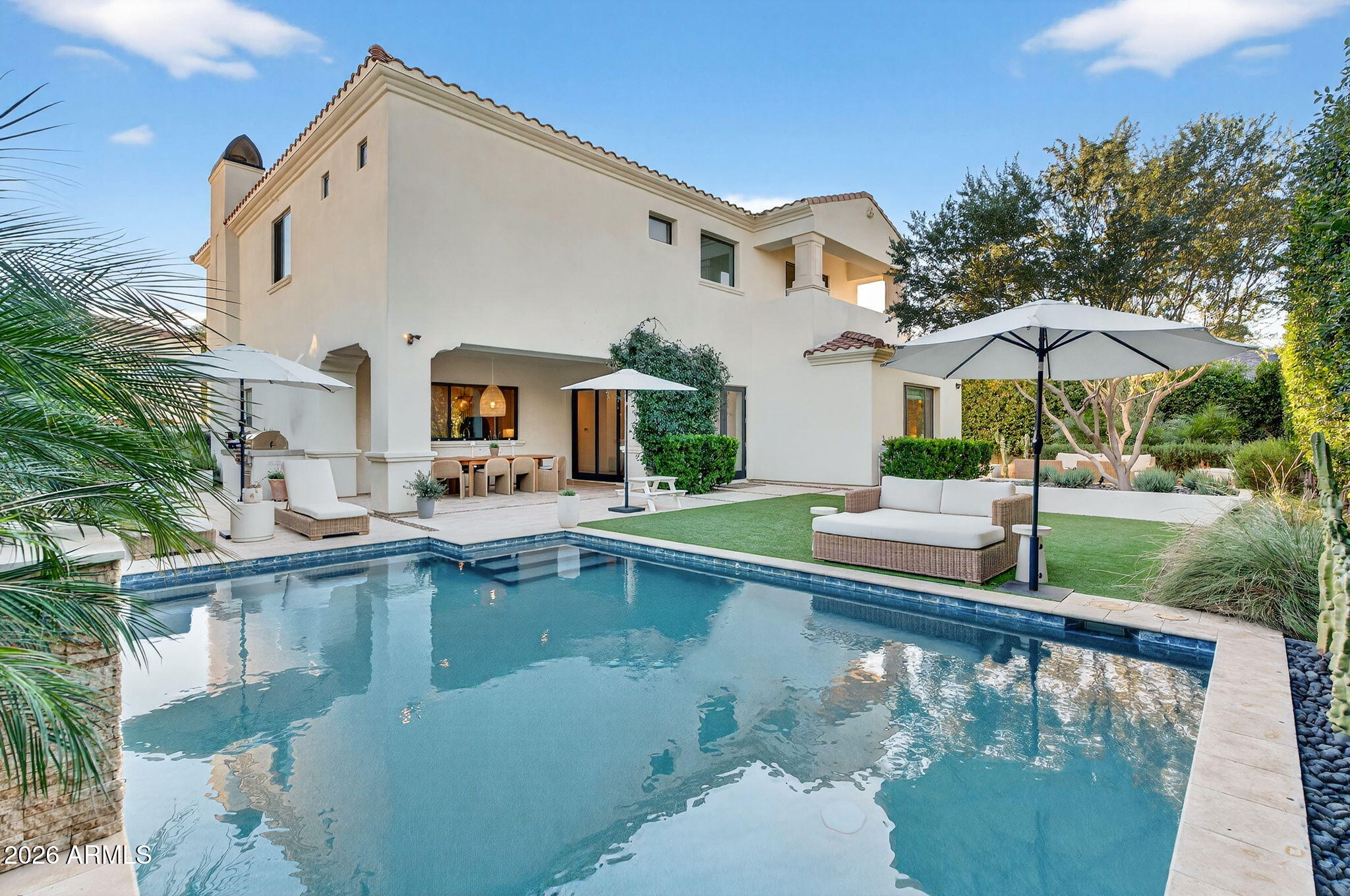 3906 E CRITTENDEN Lane