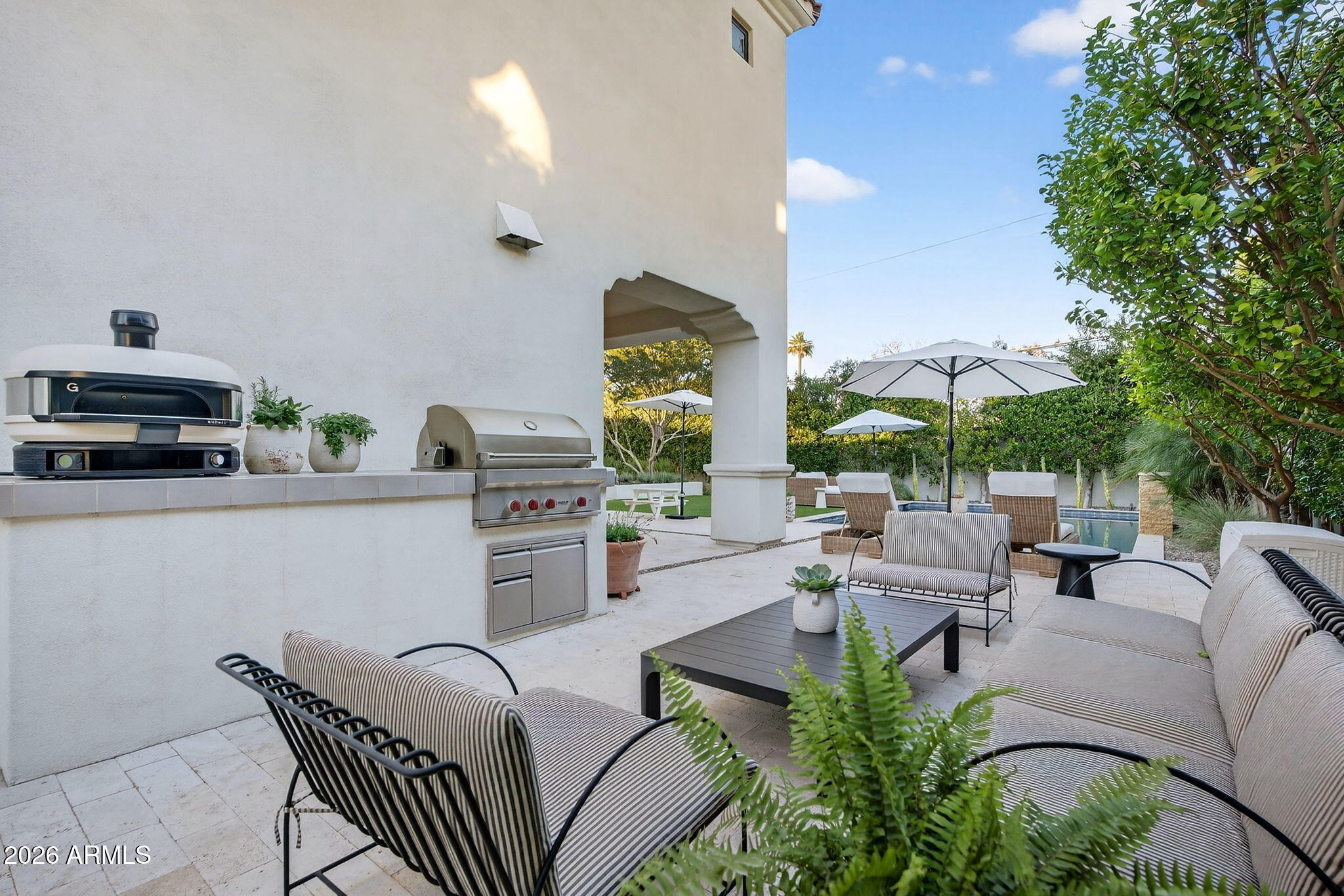 3906 E CRITTENDEN Lane