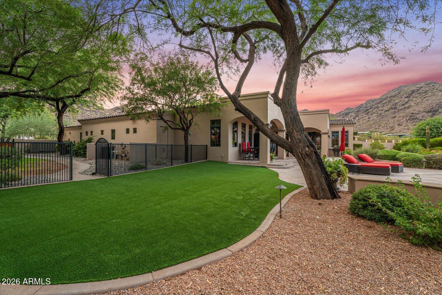 6230 E CHENEY Drive