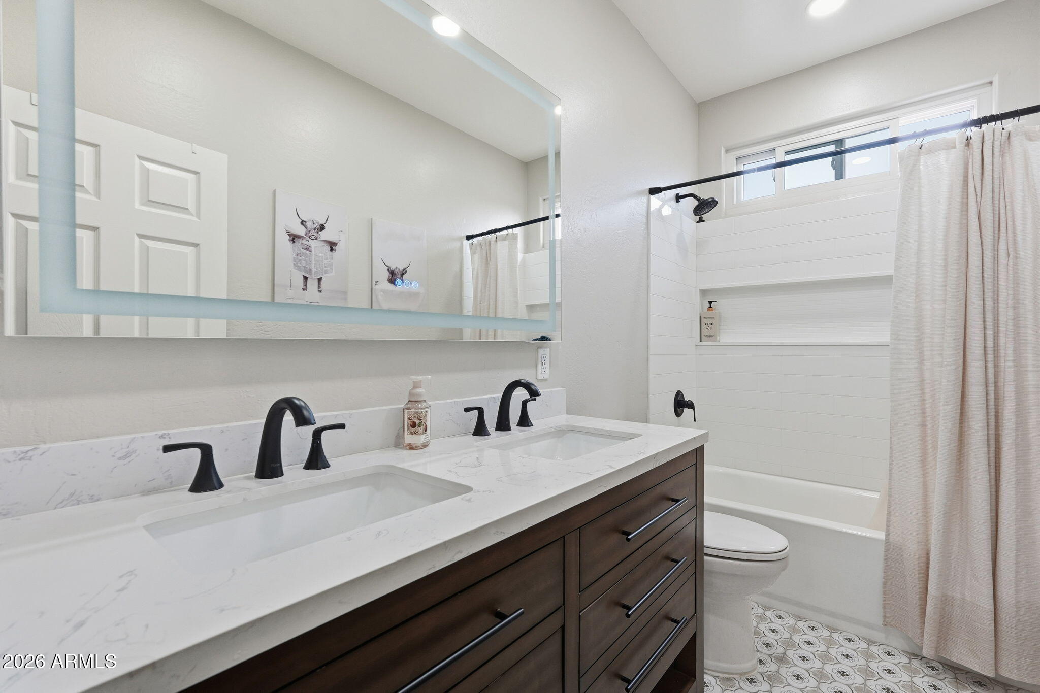 6300 S BLACK HILLS Way