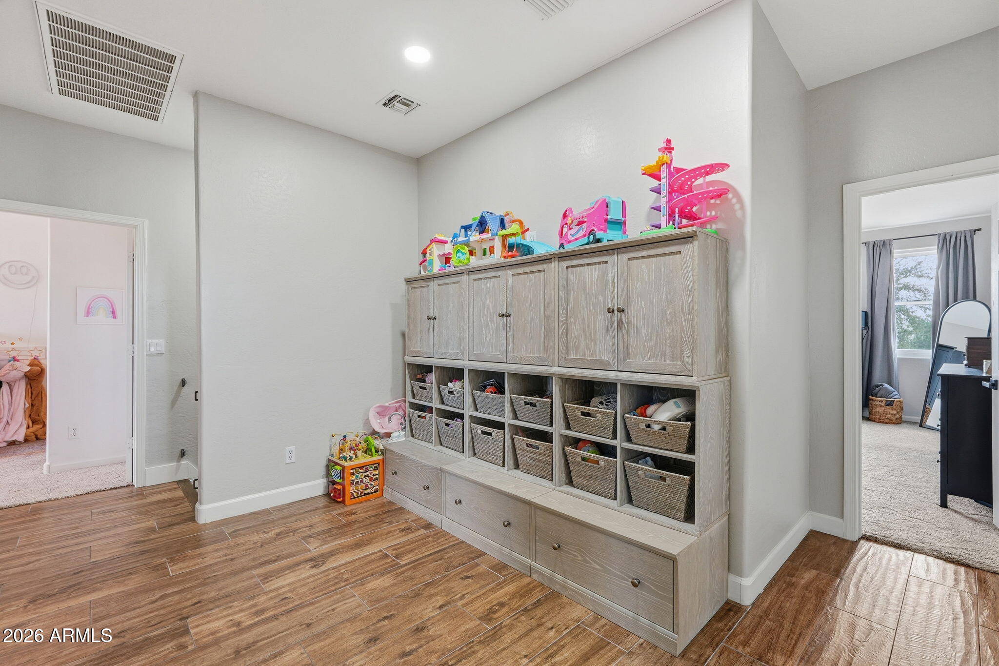 6300 S BLACK HILLS Way