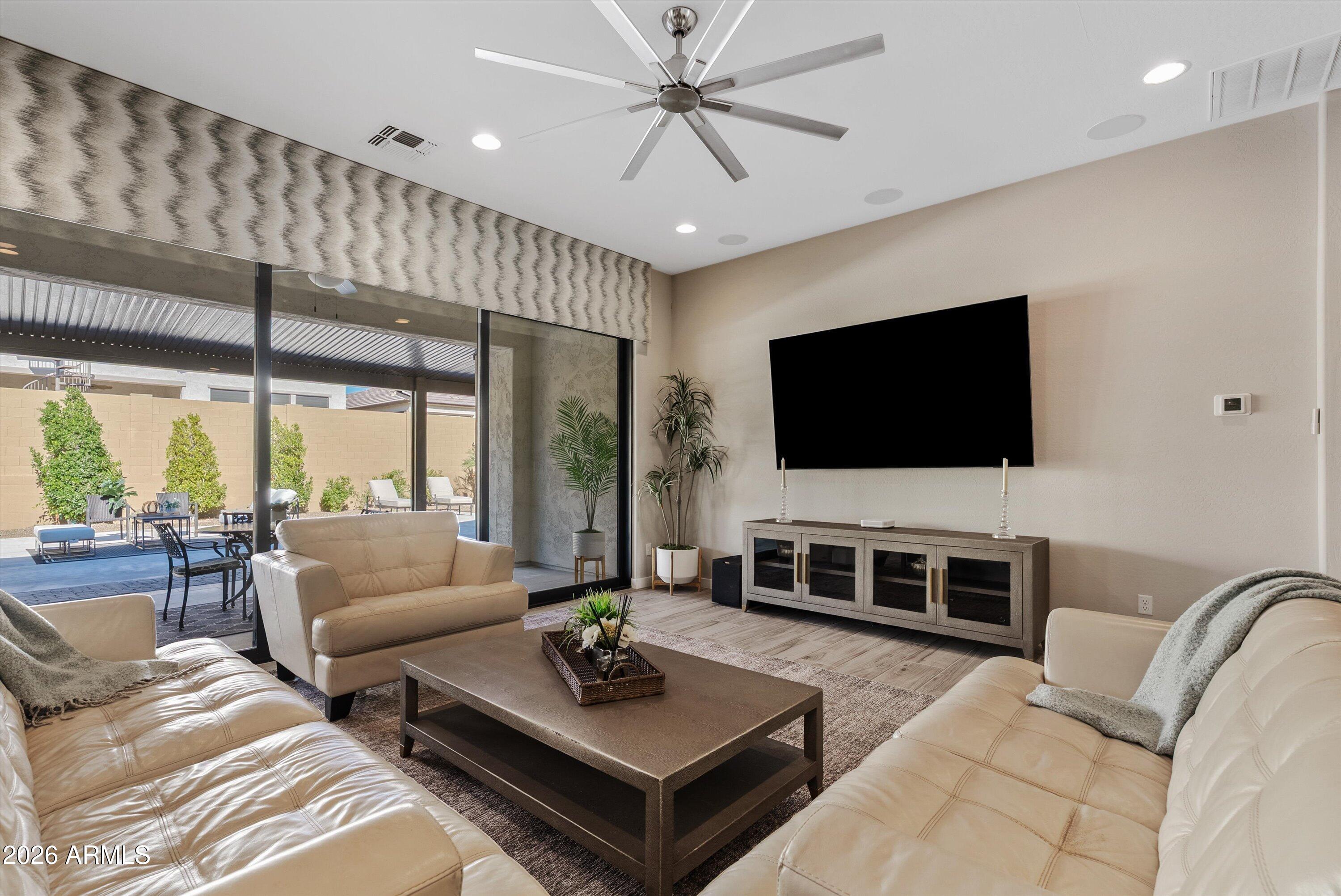 8142 E JAEGER Street