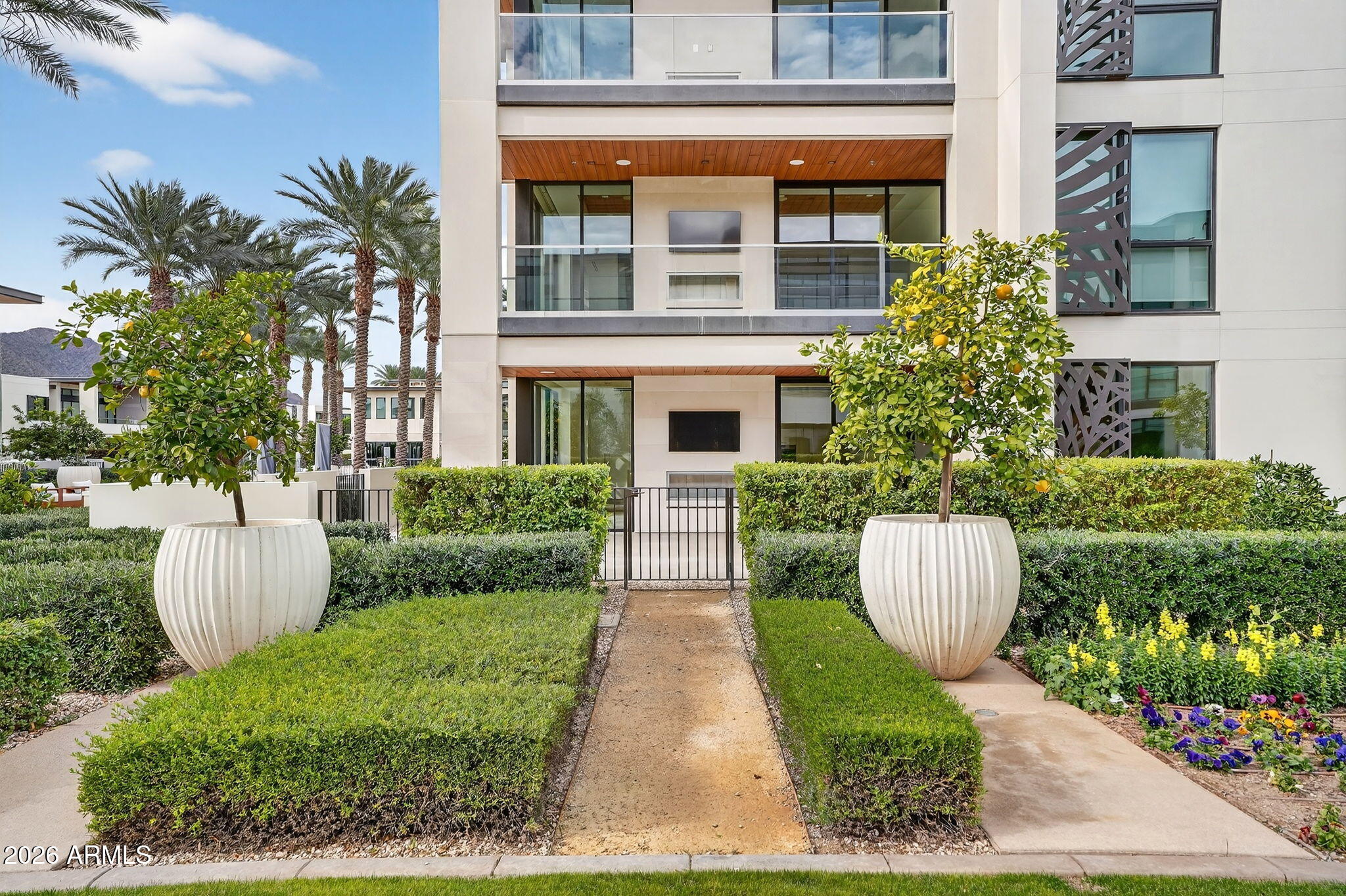 6587 N PALMERAIE Boulevard 1008