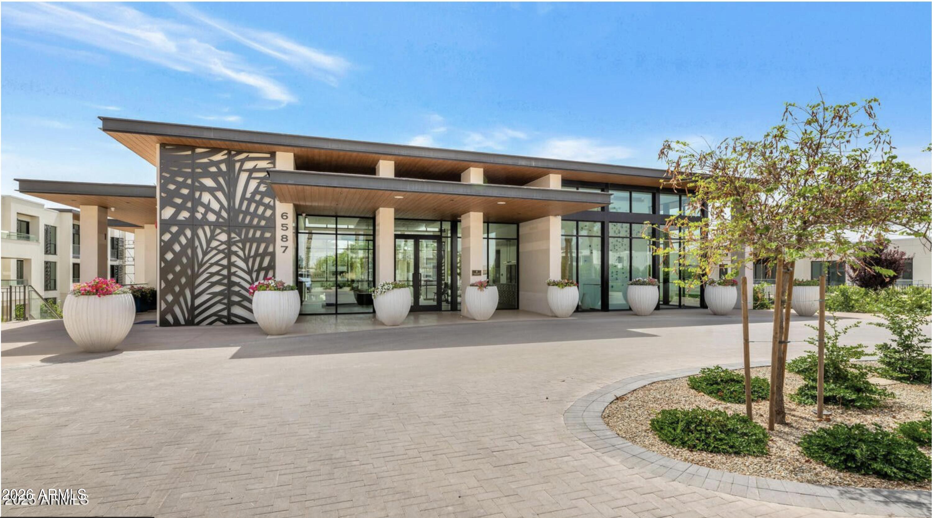 6587 N PALMERAIE Boulevard 1008