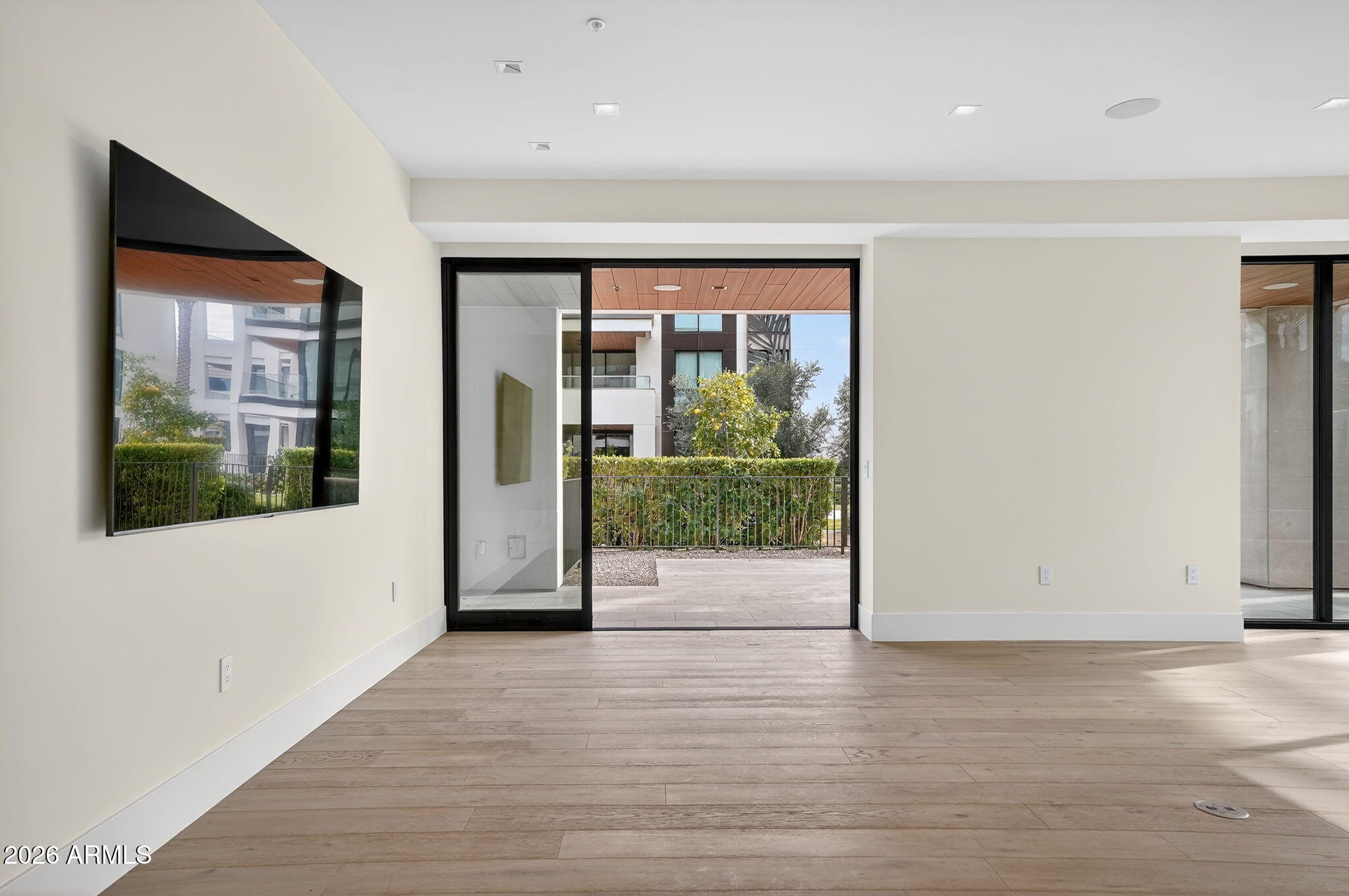 6587 N PALMERAIE Boulevard 1008