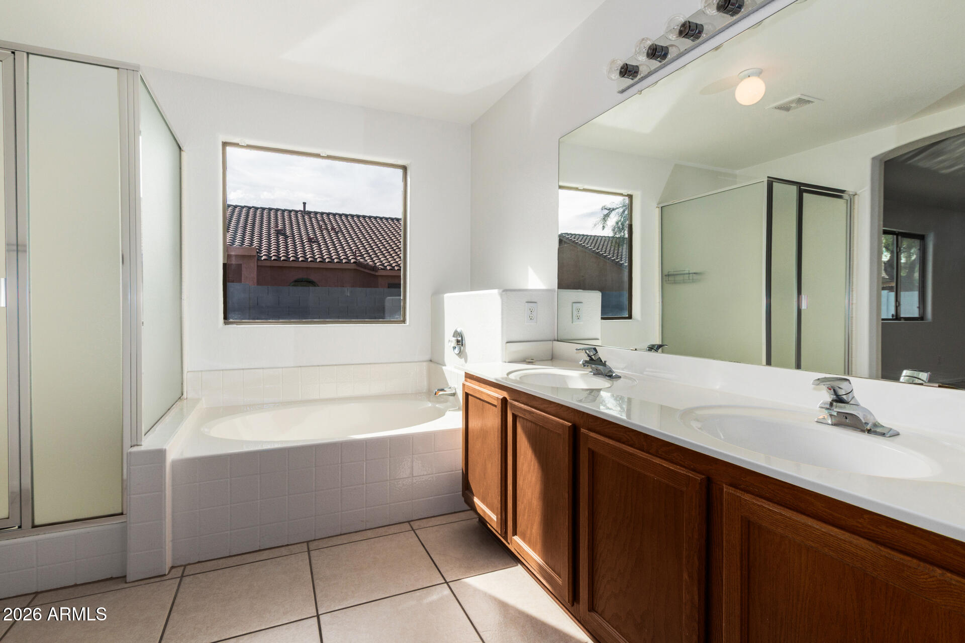 625 E RANCHO VIEJO Loop