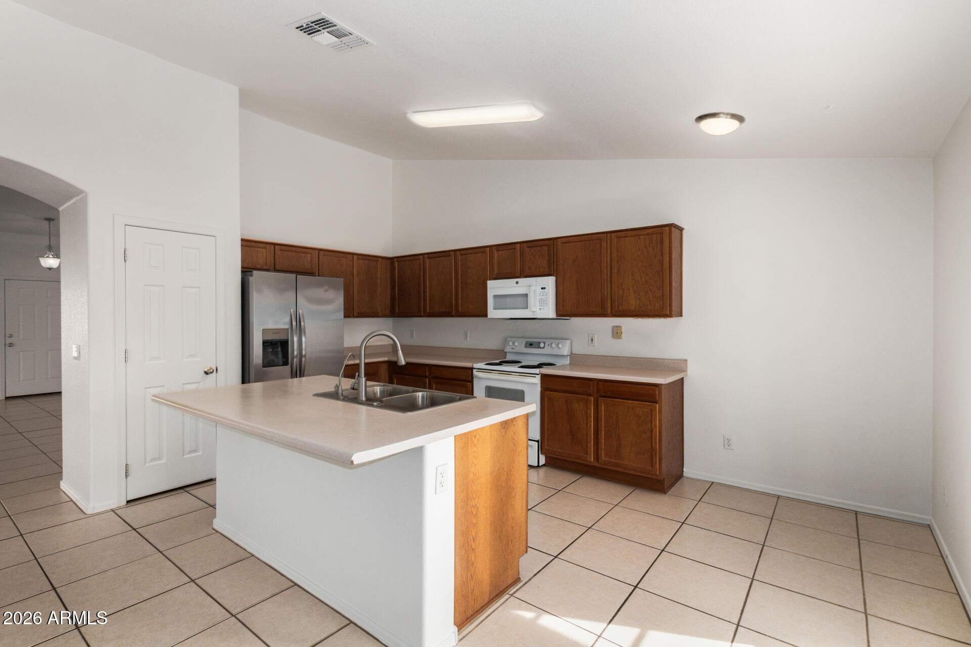 625 E RANCHO VIEJO Loop