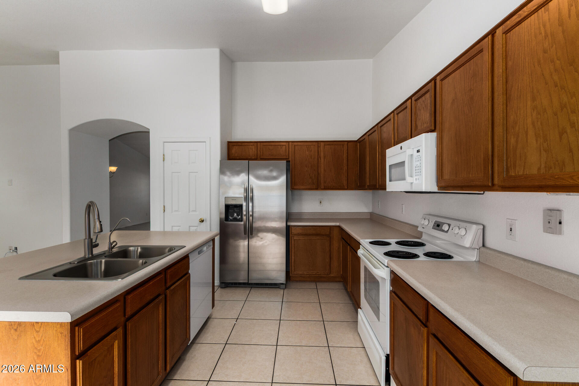 625 E RANCHO VIEJO Loop