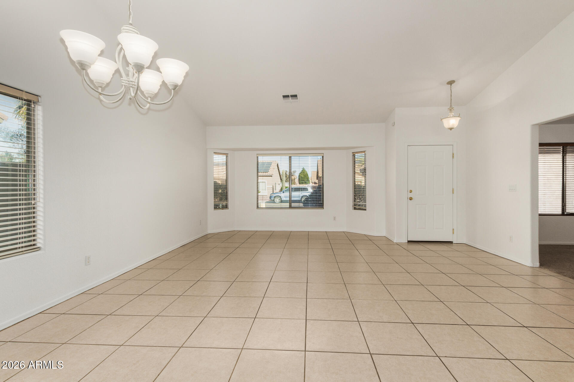 625 E RANCHO VIEJO Loop