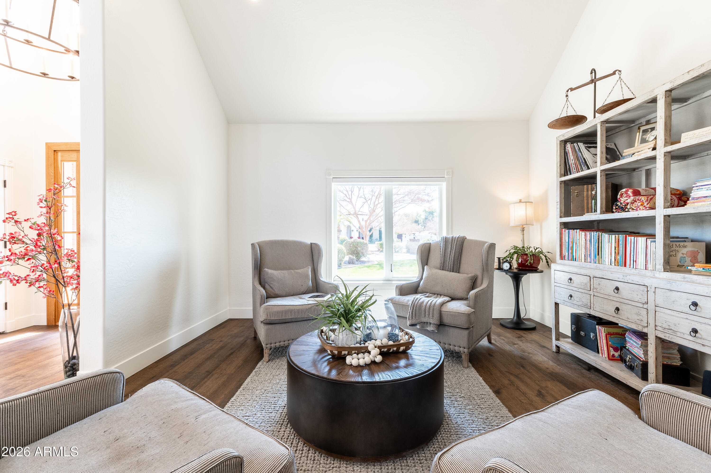 2784 E VIA DE PALMAS