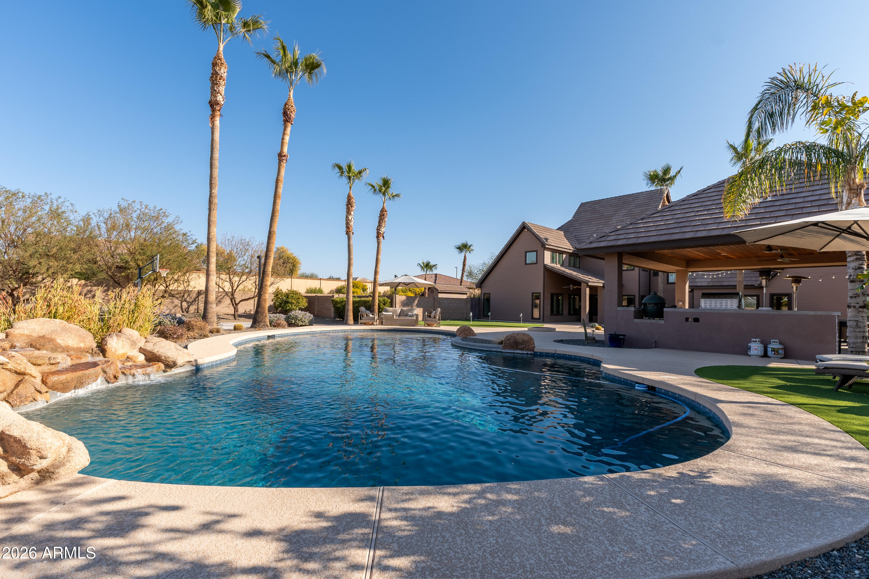 2784 E VIA DE PALMAS