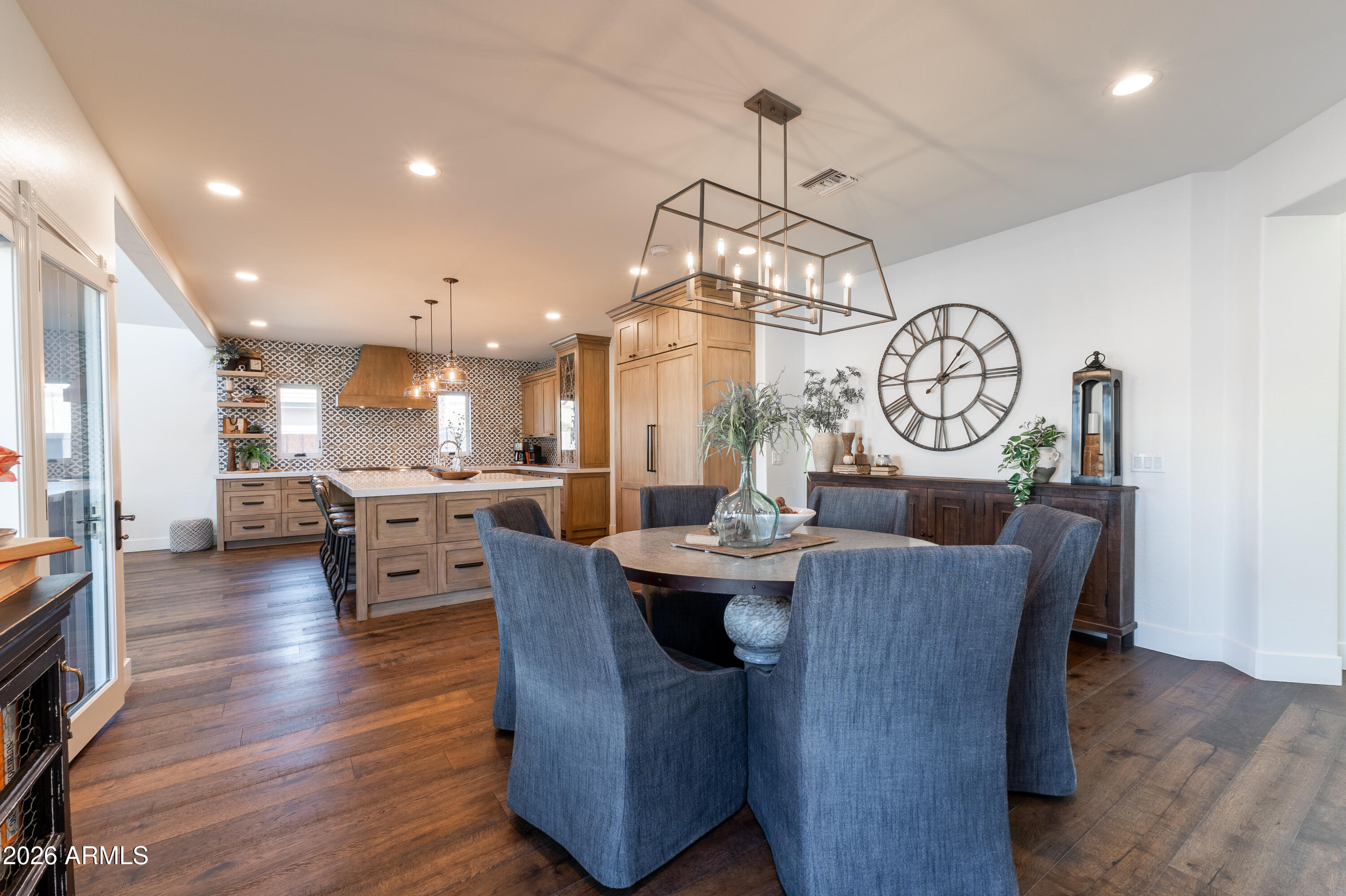 2784 E VIA DE PALMAS