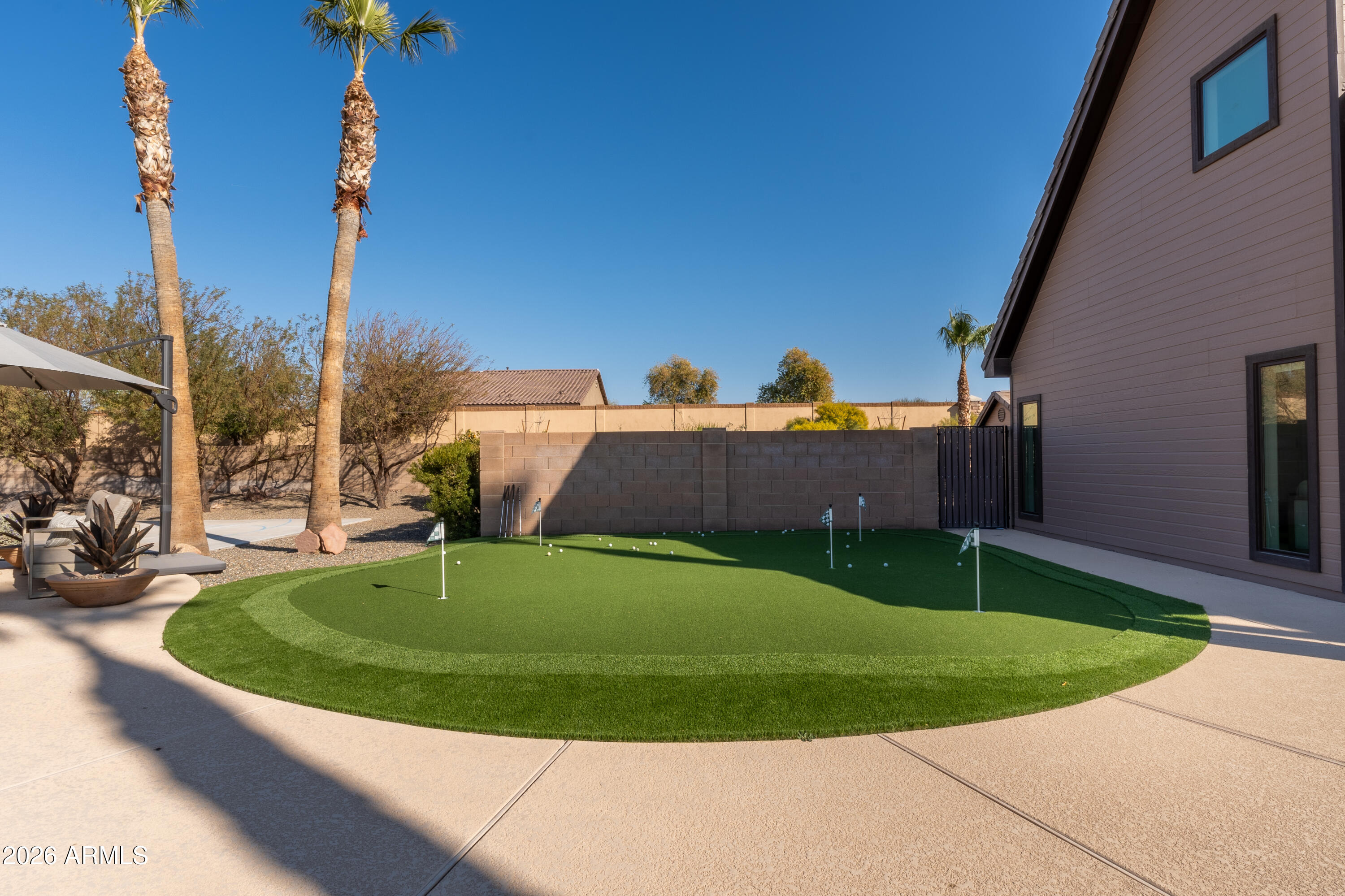 2784 E VIA DE PALMAS