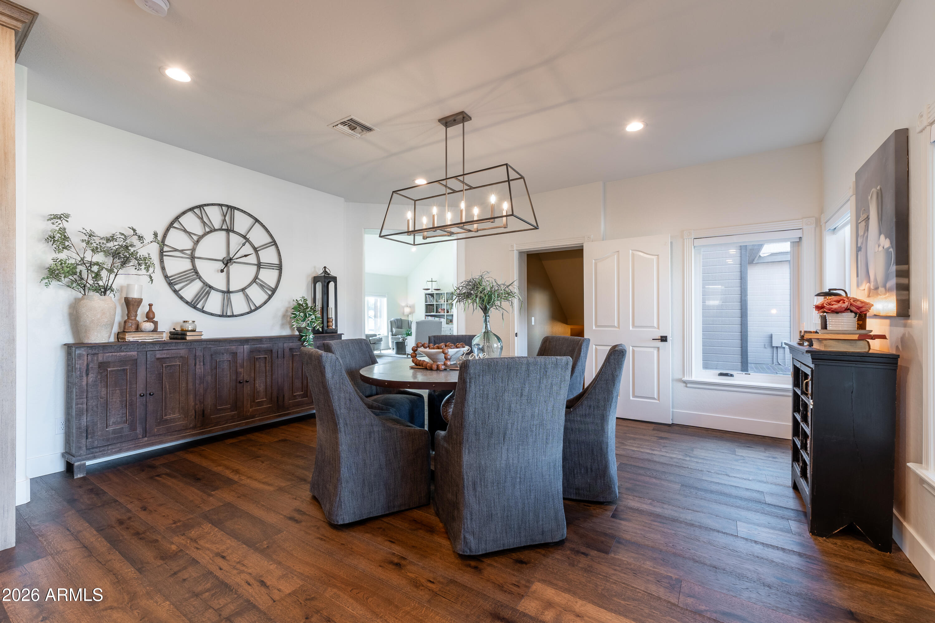 2784 E VIA DE PALMAS