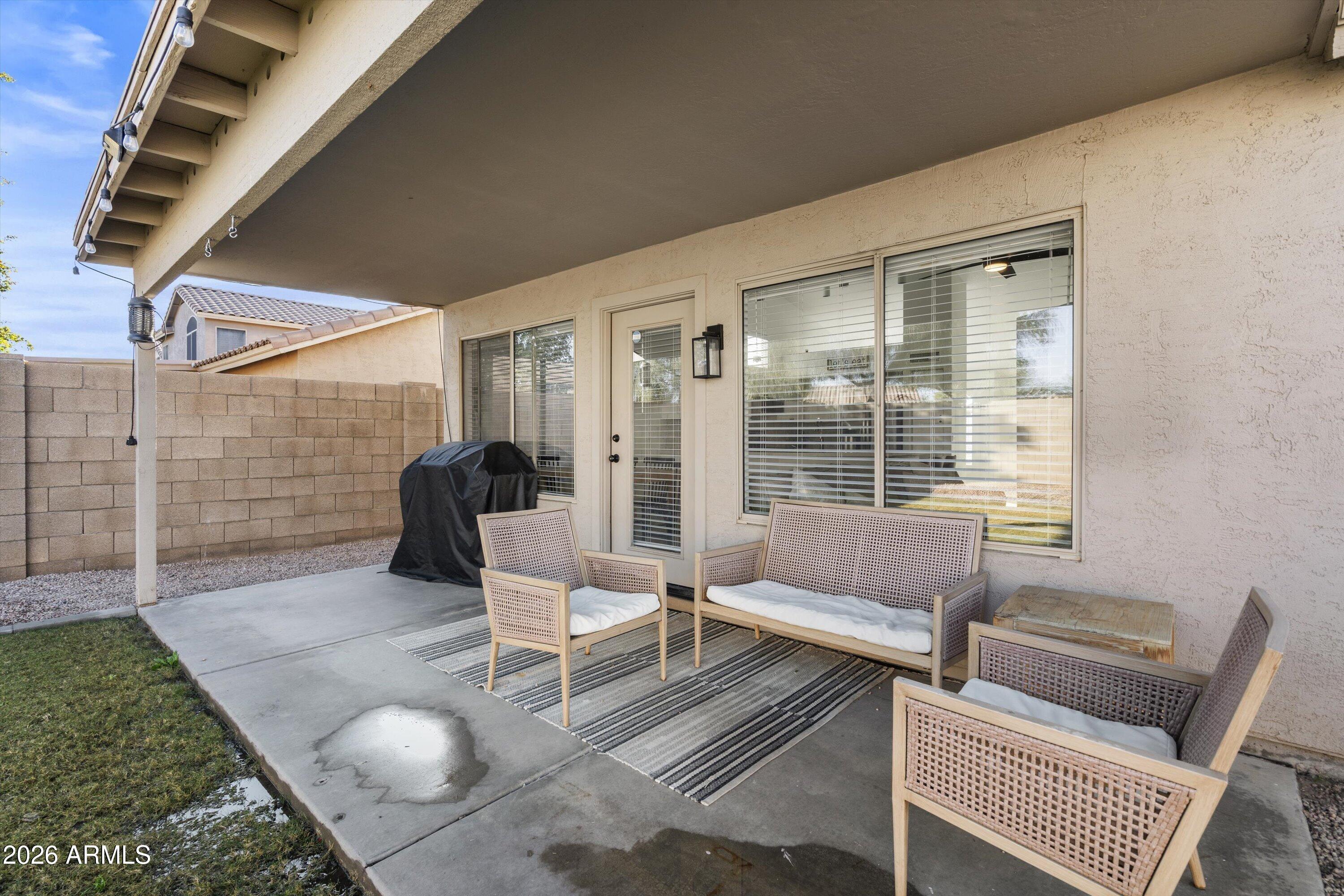 1320 W KINGBIRD Drive