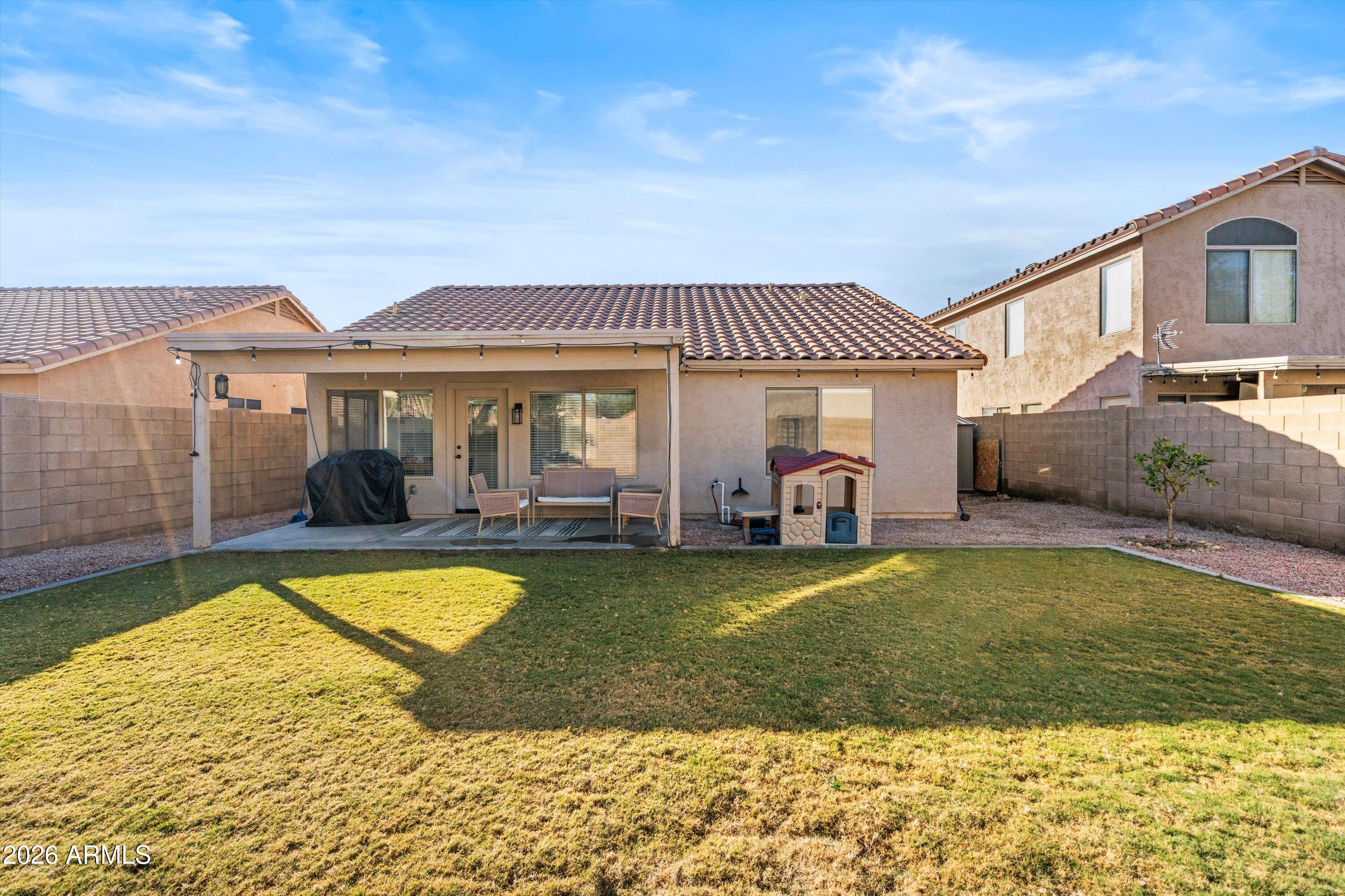 1320 W KINGBIRD Drive