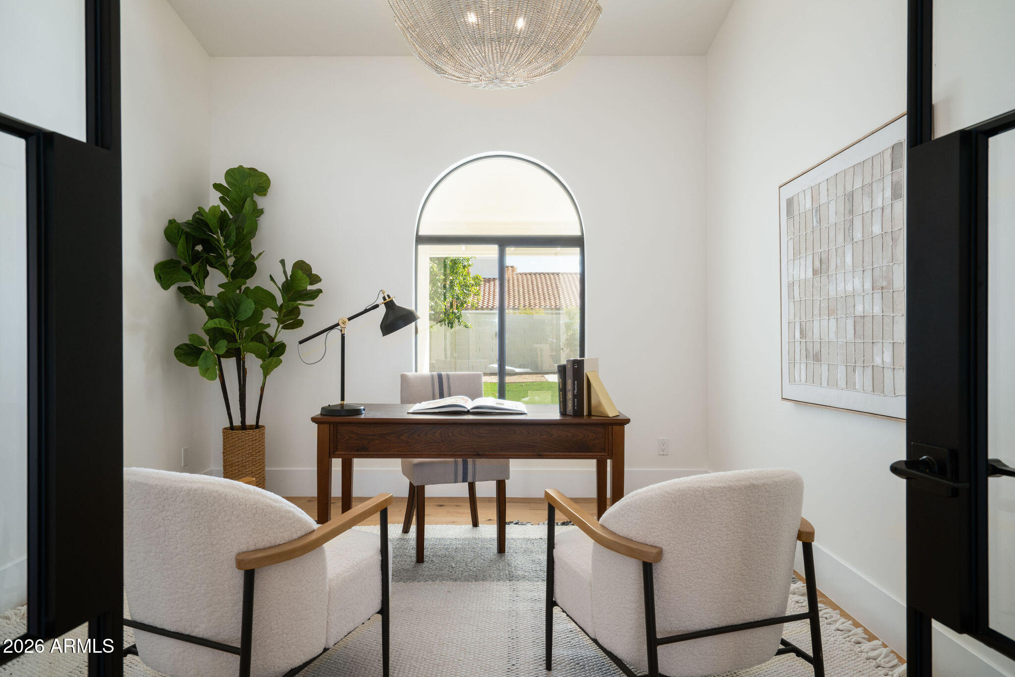 6009 E MONTE CRISTO Avenue