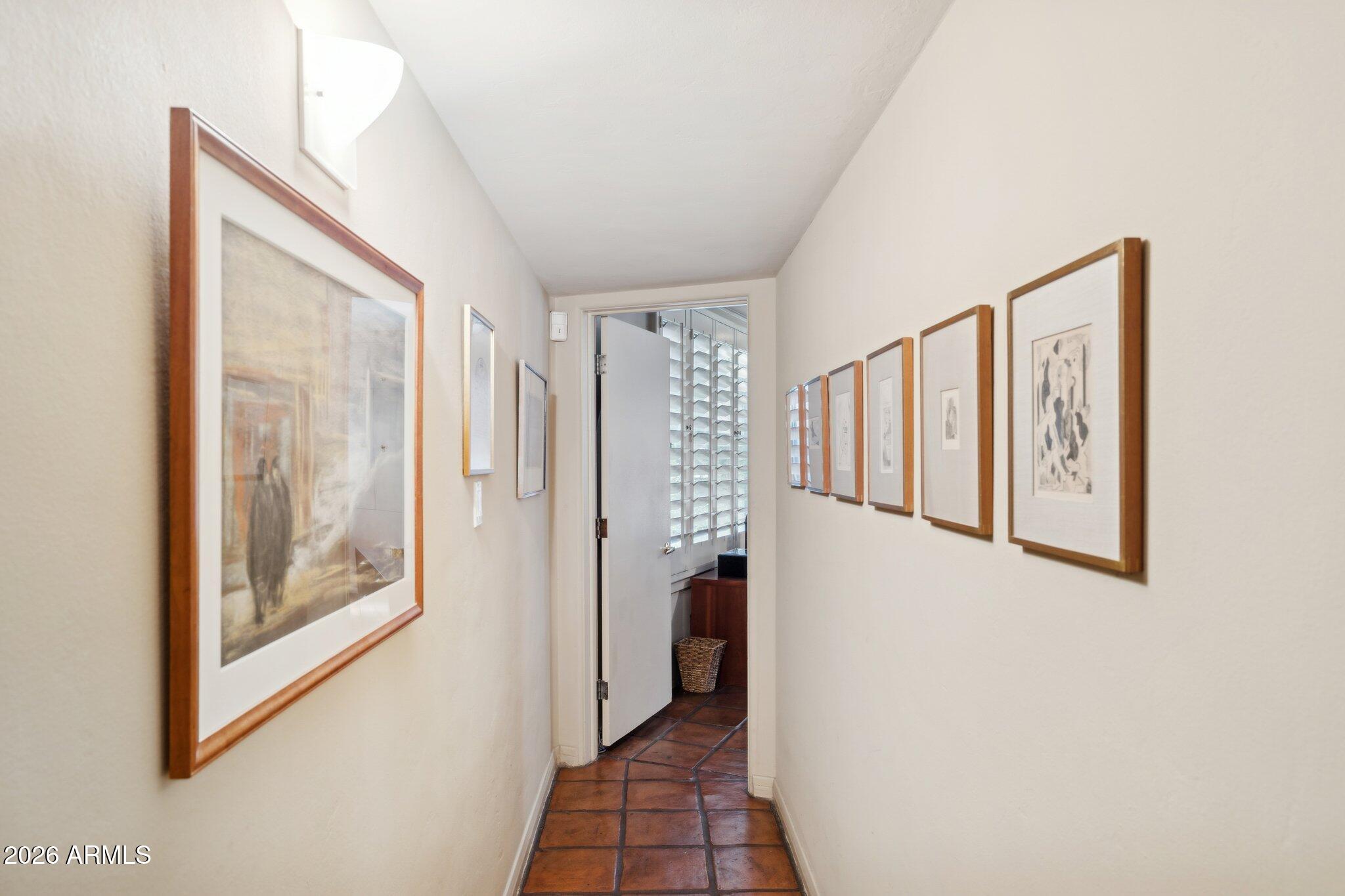 146 E MARIPOSA Street