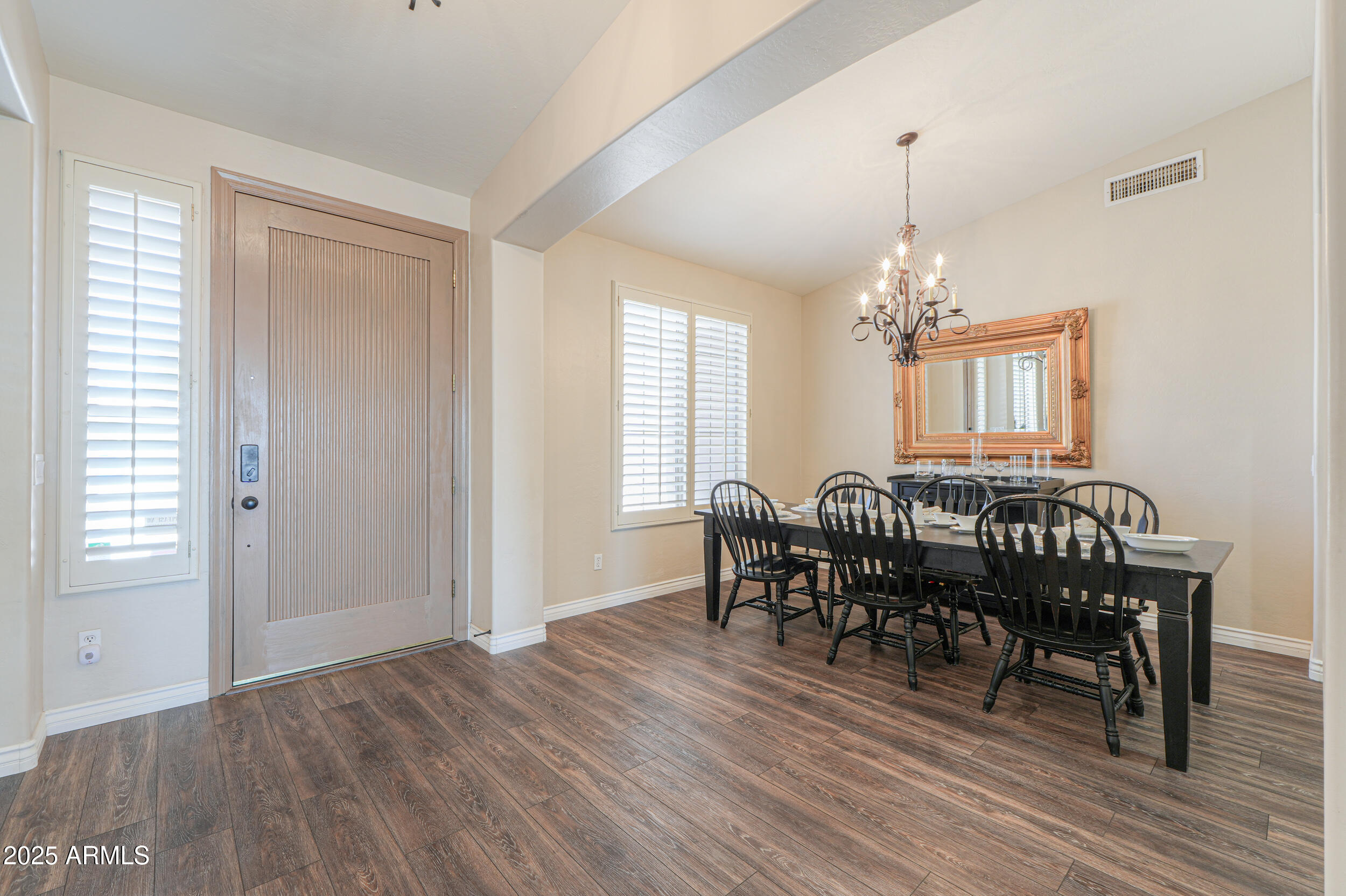 2041 E PALM BEACH Drive