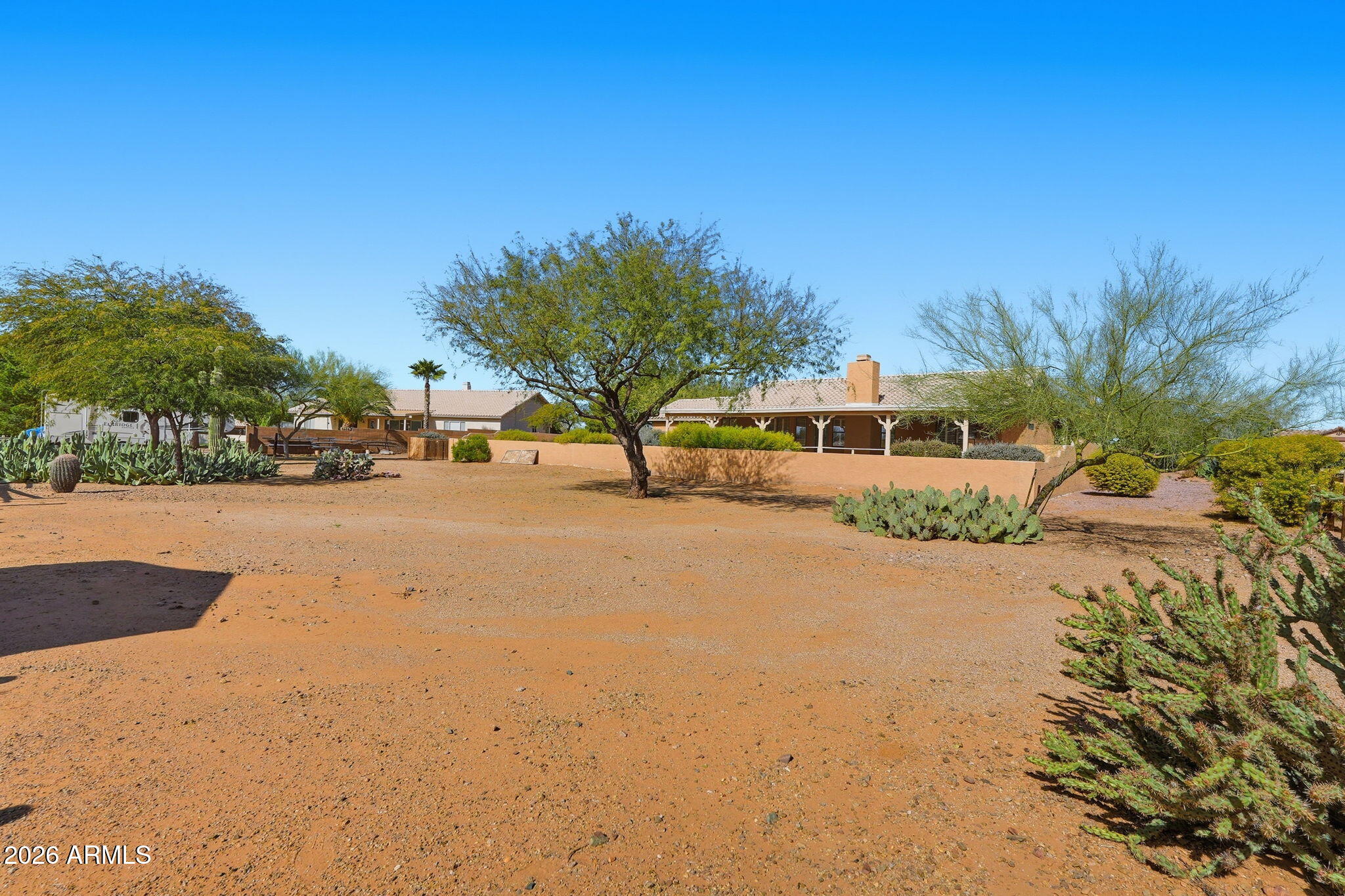 125 E BLUE EAGLE Lane