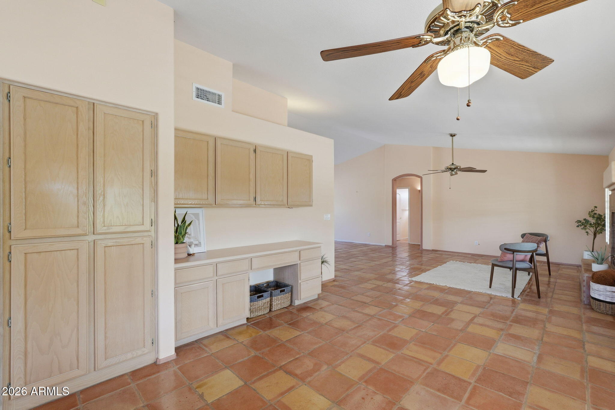 125 E BLUE EAGLE Lane