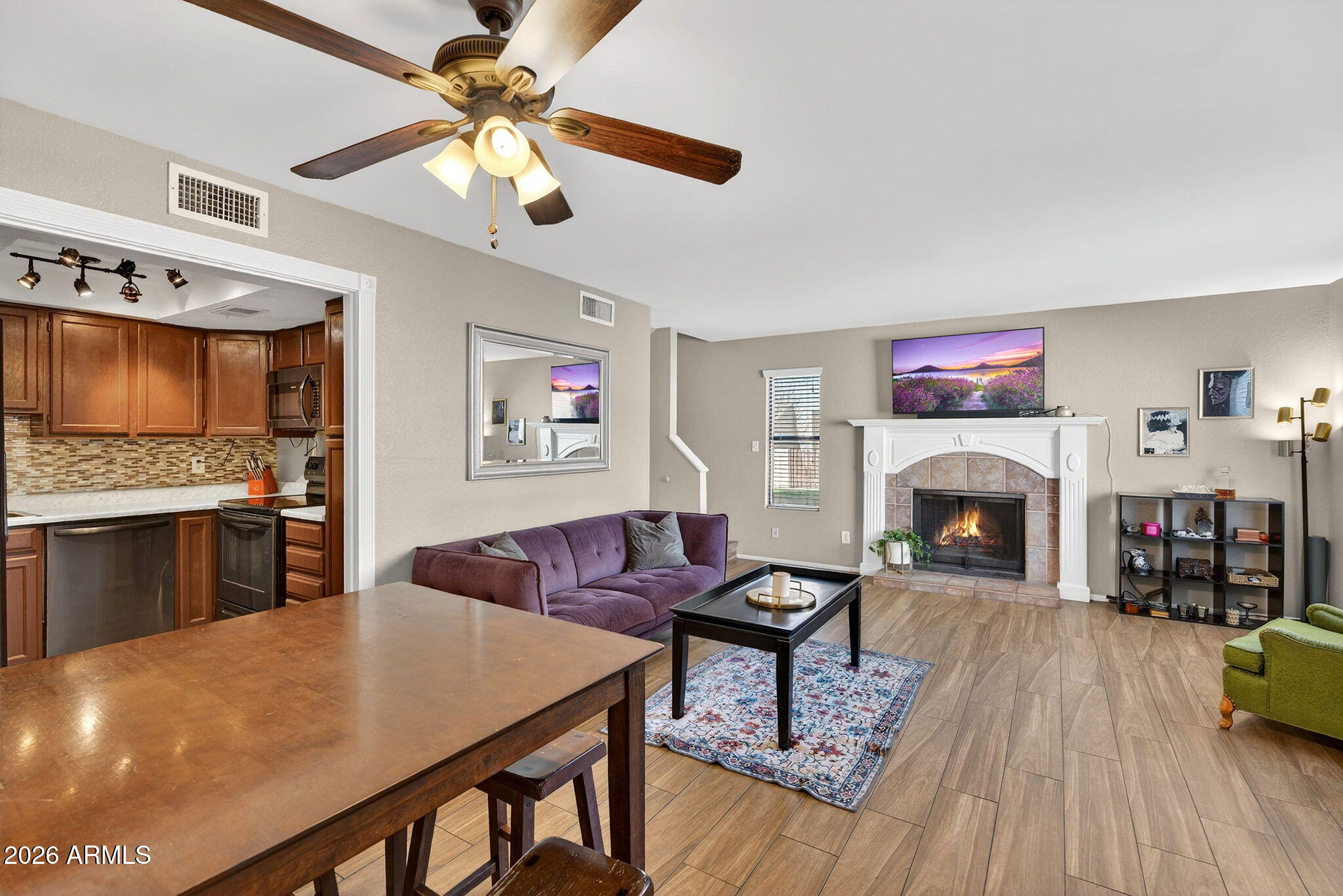 2040 S LONGMORE Street 75