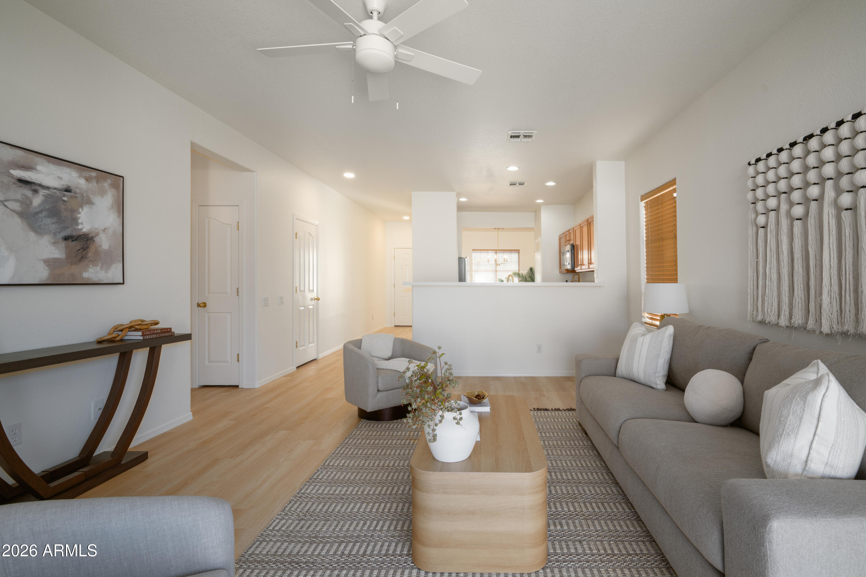 11560 W KINDERMAN Drive