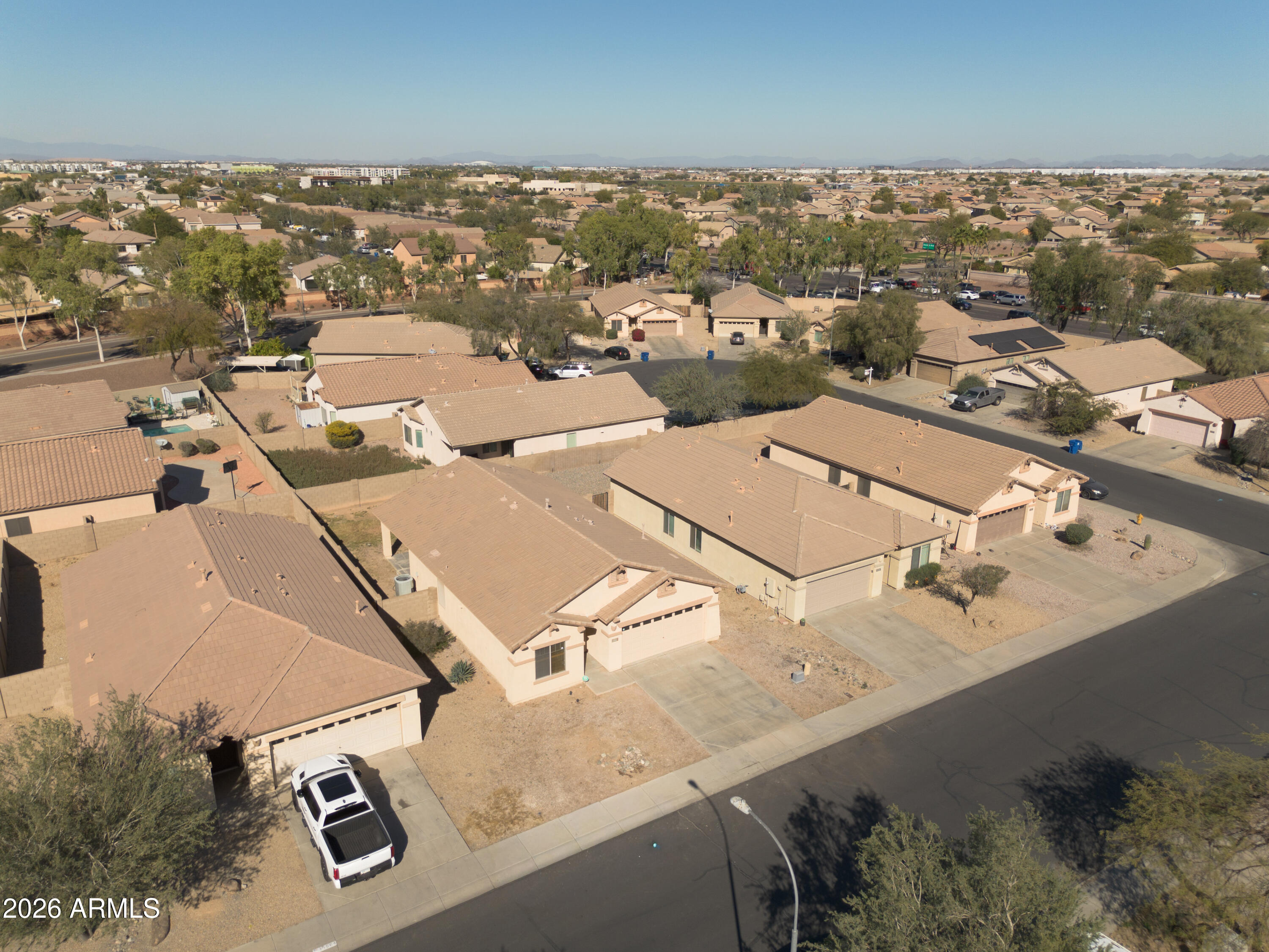 11560 W KINDERMAN Drive