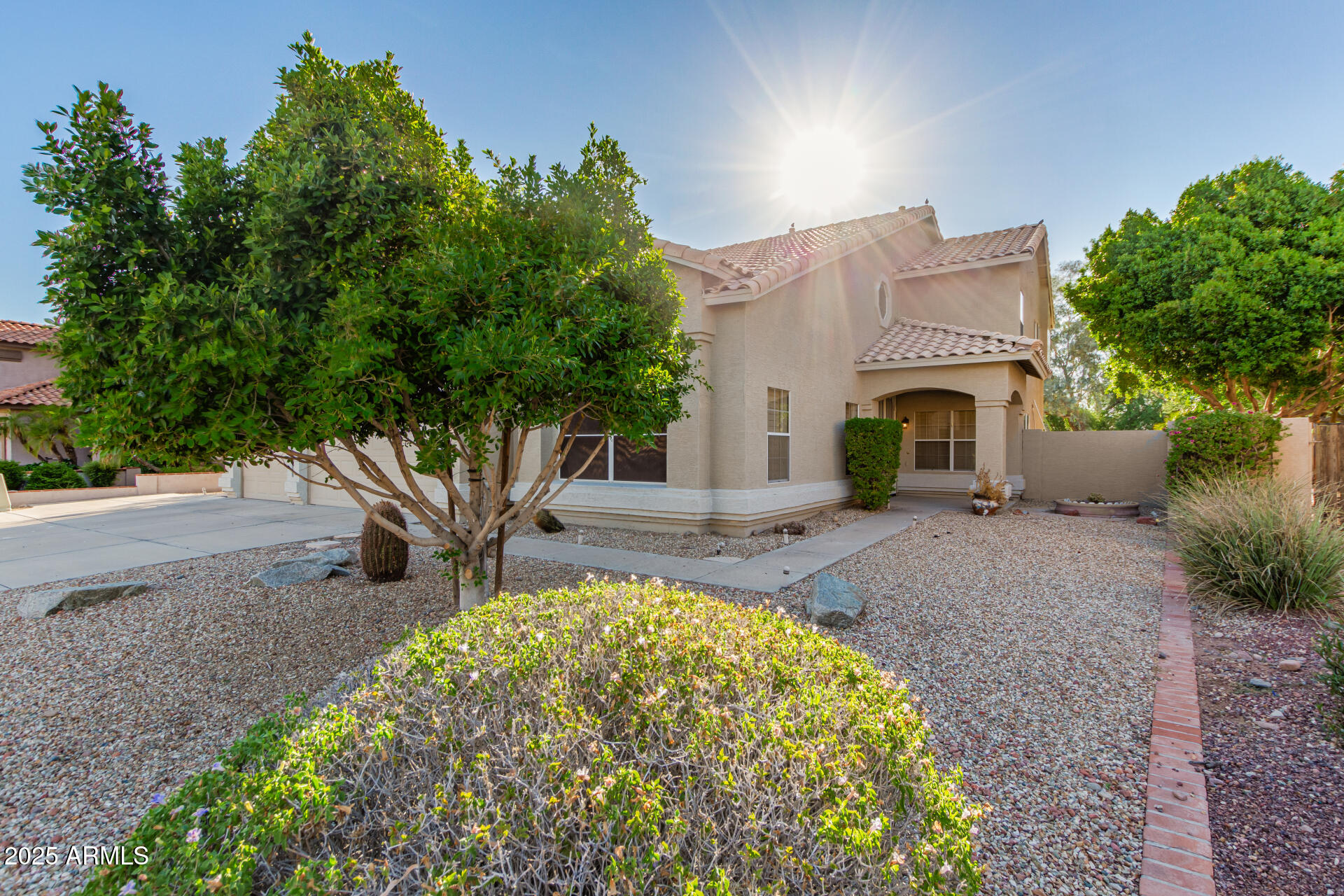 7834 W KERRY Lane
