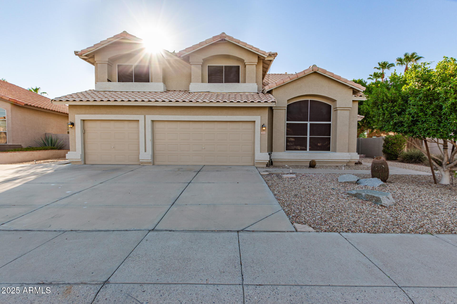 7834 W KERRY Lane
