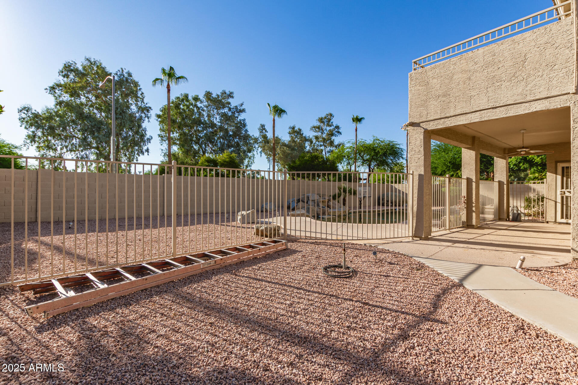 7834 W KERRY Lane