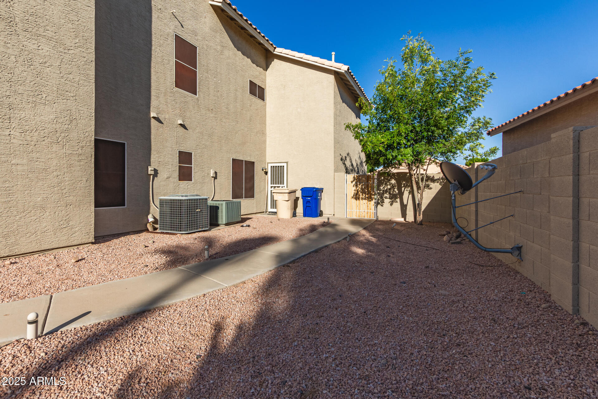 7834 W KERRY Lane