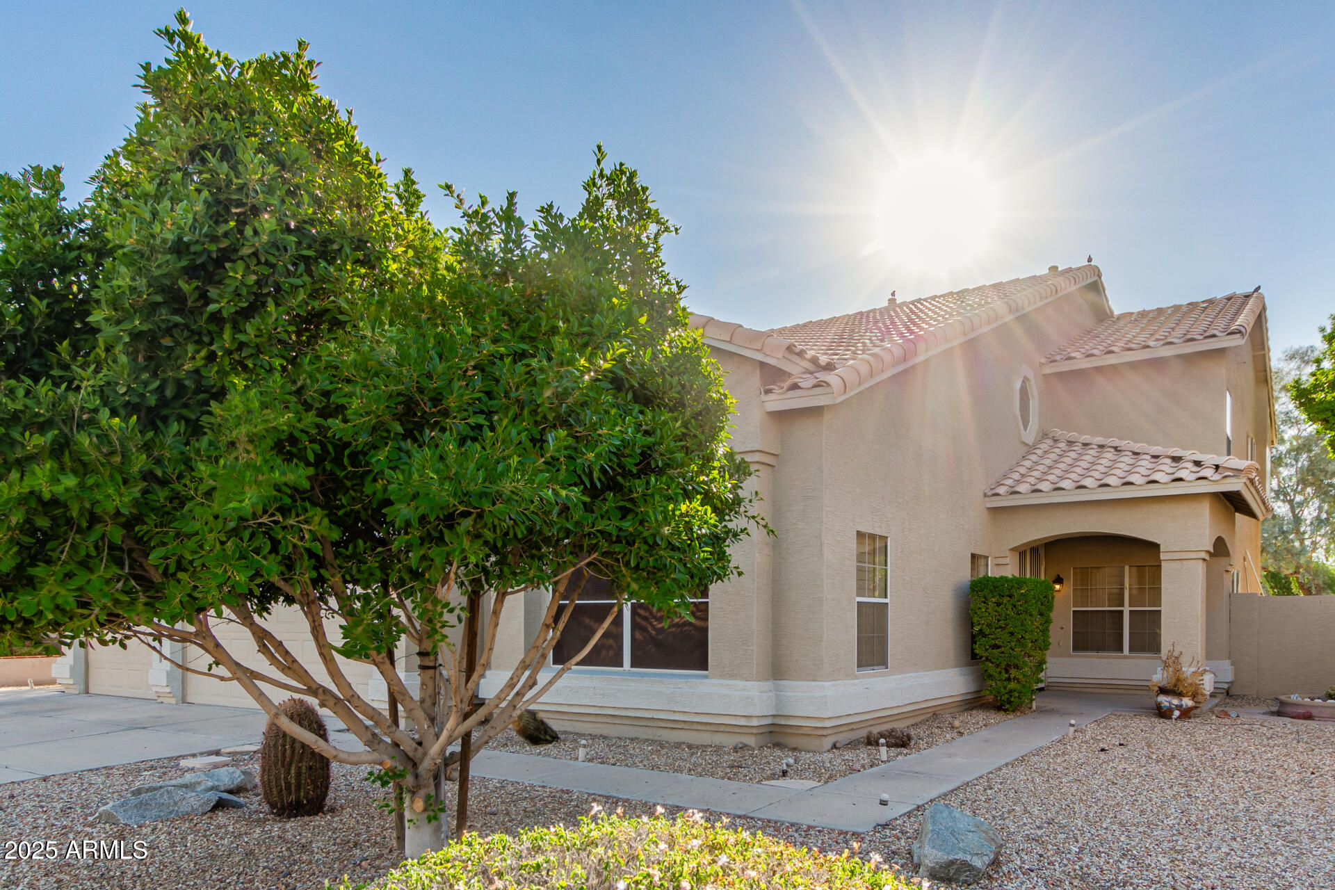7834 W KERRY Lane