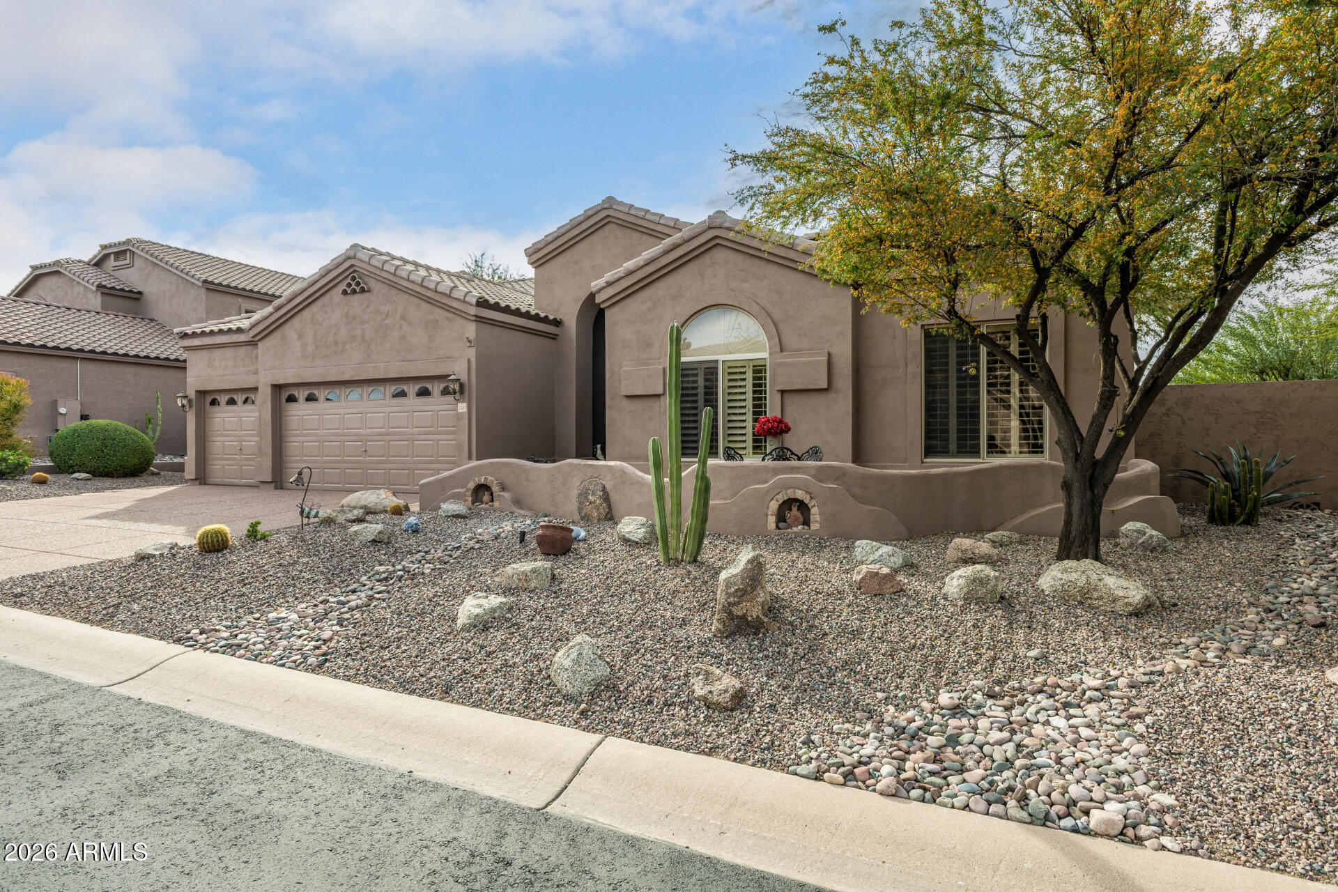 7343 E RED HAWK Street