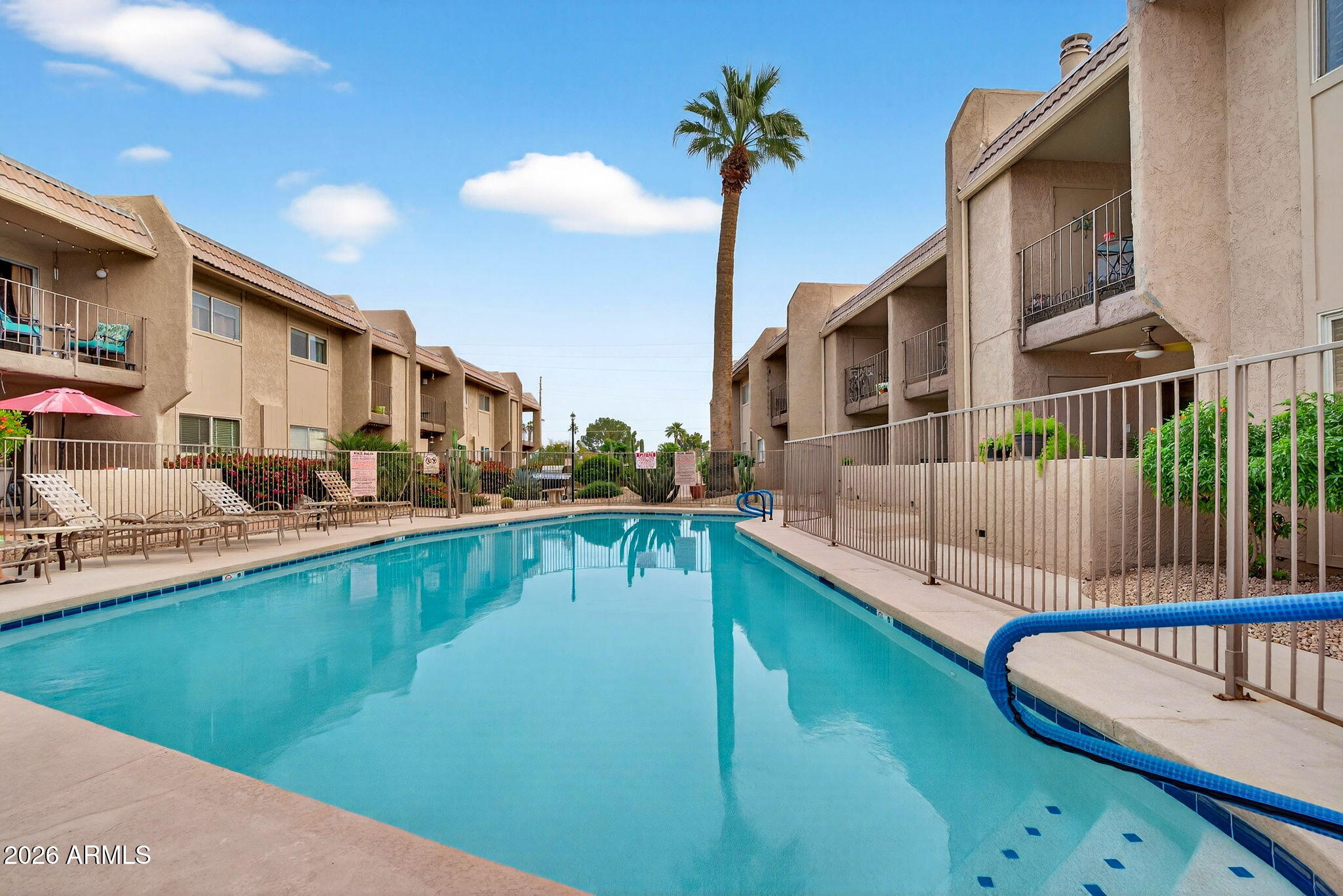 7436 E CHAPARRAL Road B126