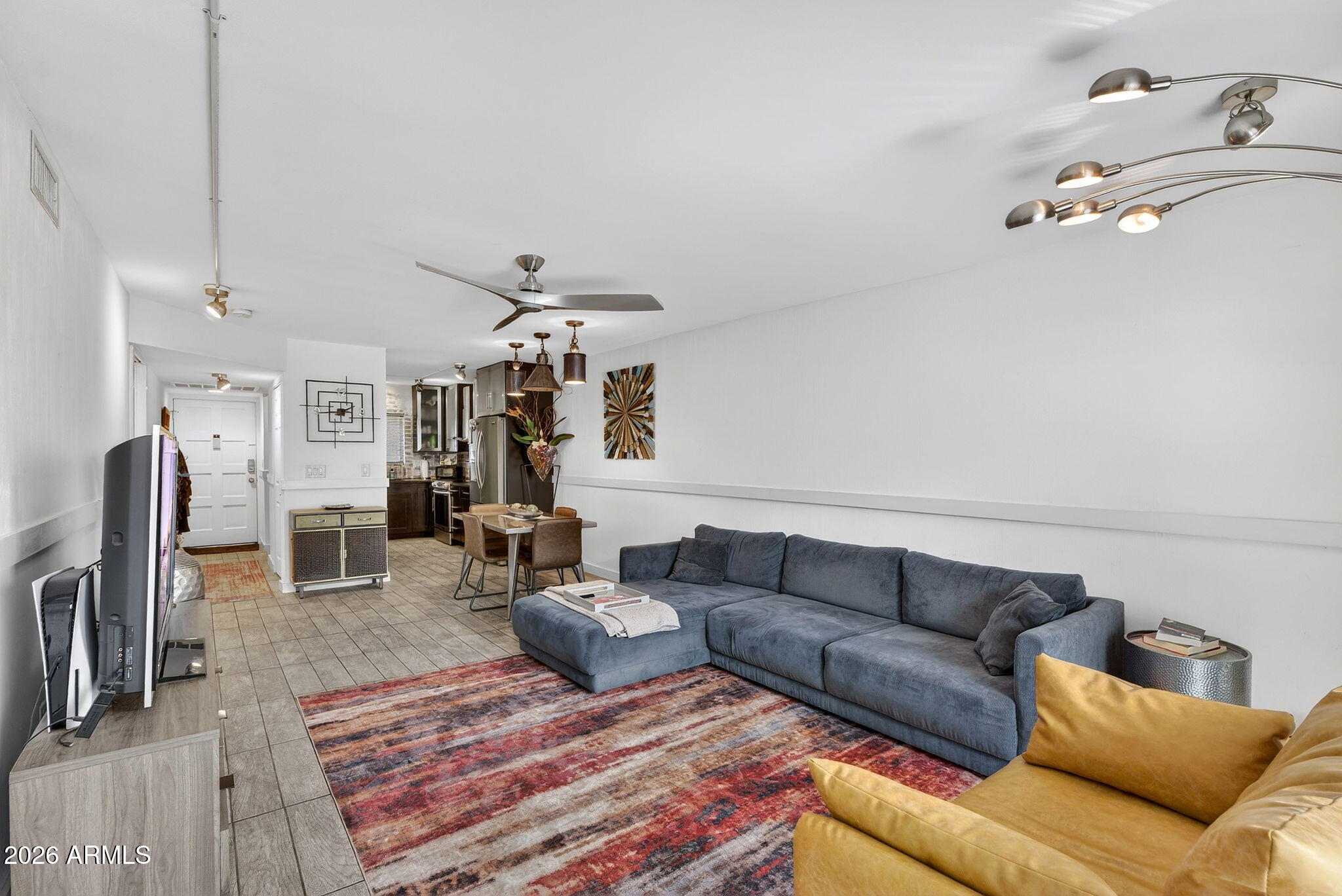 7436 E CHAPARRAL Road B126