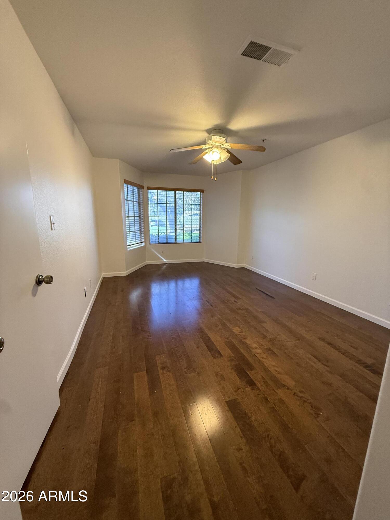 255 S KYRENE Road 140