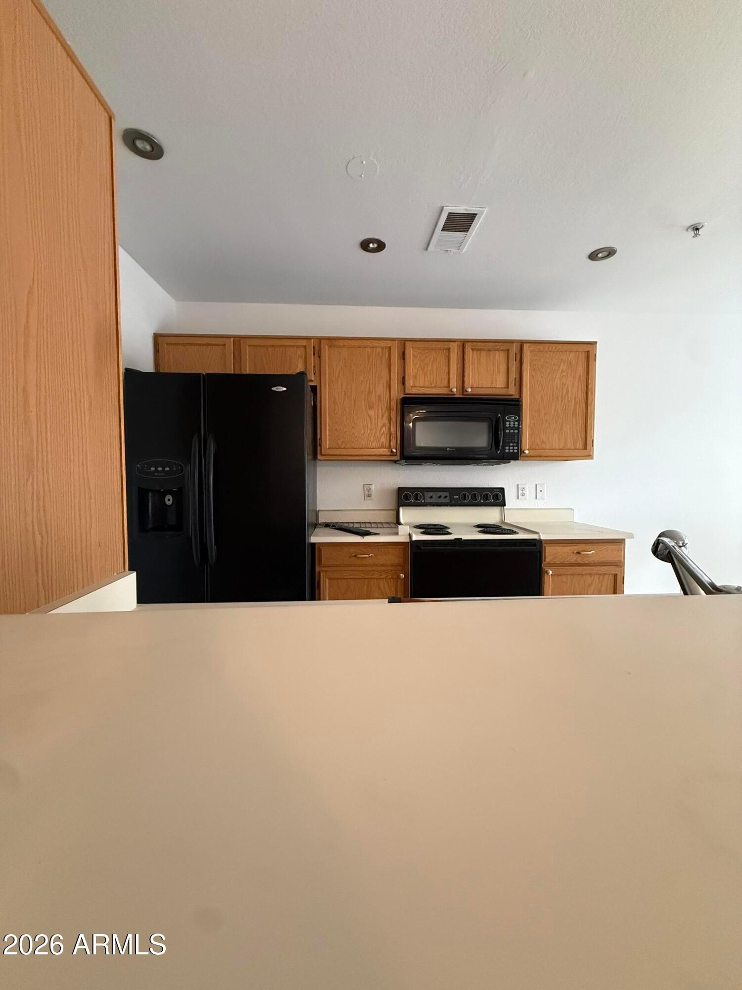 255 S KYRENE Road 140