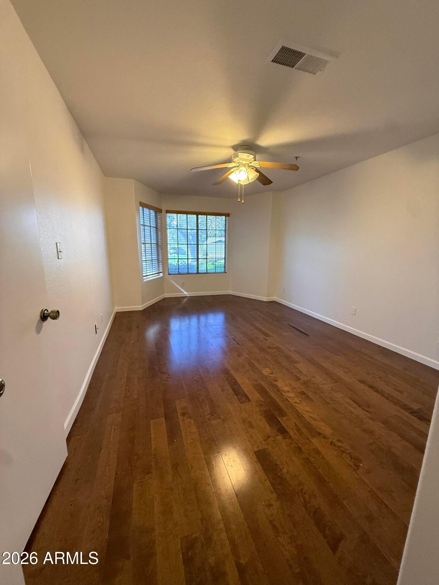 255 S KYRENE Road 140